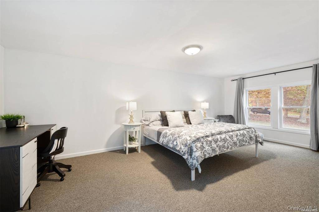 Casa de 4 Dormitorios en Venta en Hampton Bays - Nueva York - EE. UU. - 7