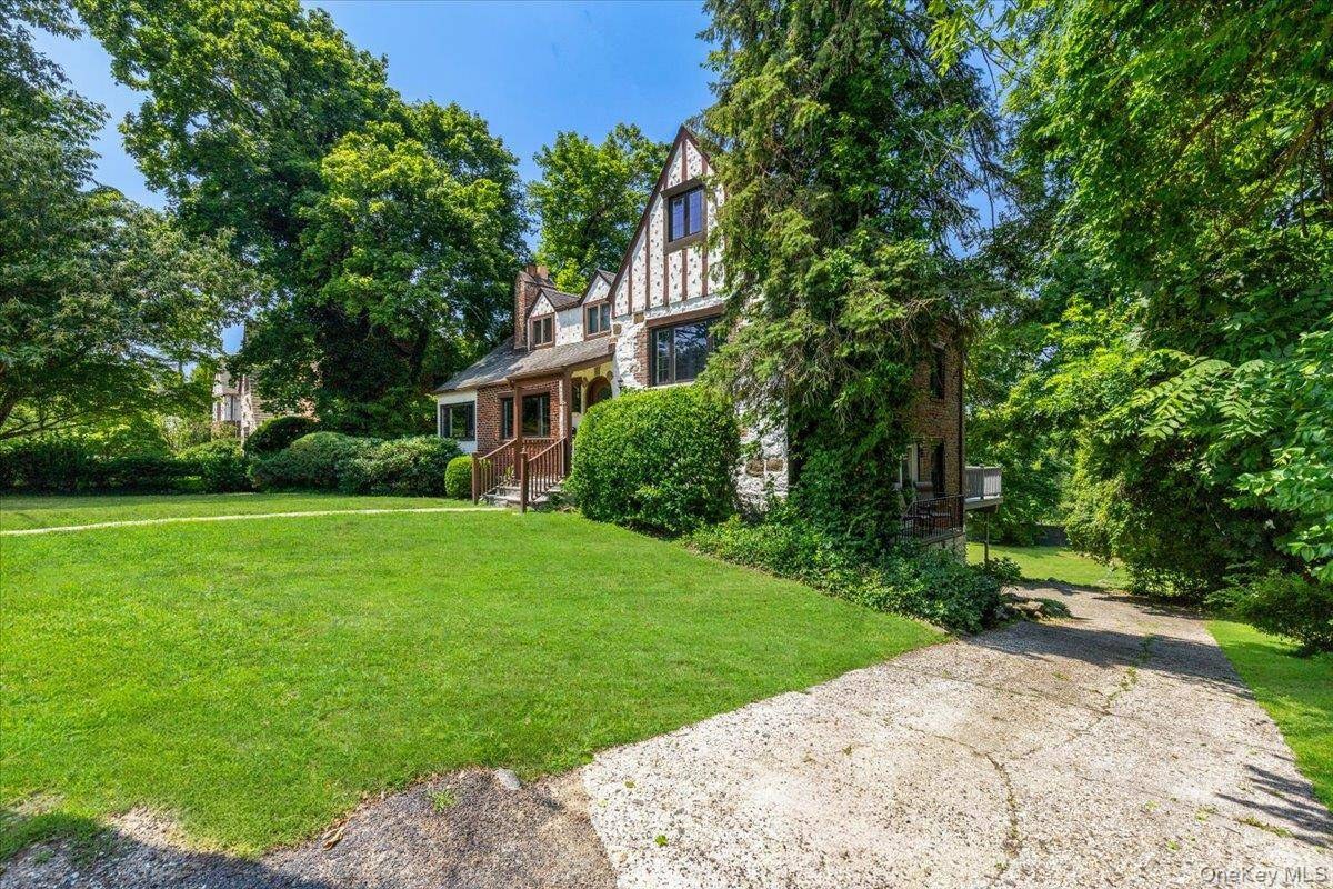 Casa de 4 Dormitorios en Venta en Harrison - Nueva York - EE. UU. - 2