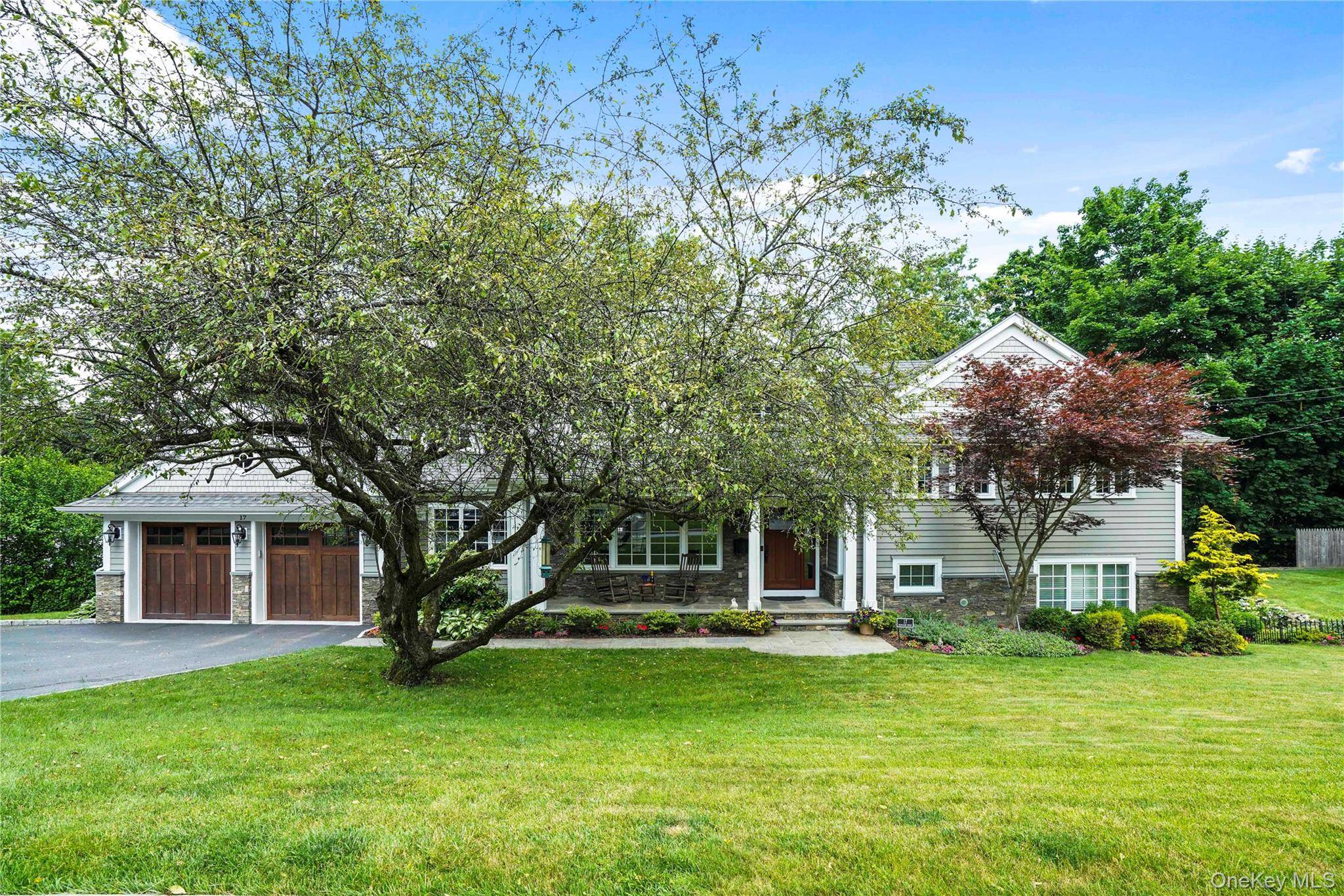 Casa de 4 Dormitorios en Venta en Hartsdale - Nueva York - EE. UU. - 2