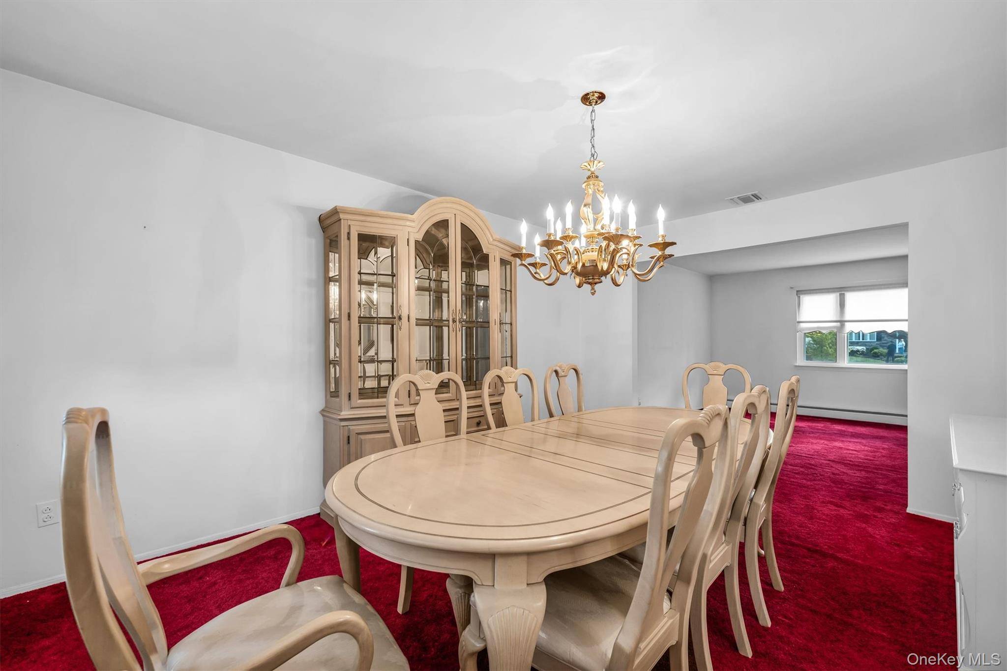 Casa de 4 Dormitorios en Venta en Hauppauge - Nueva York - EE. UU. - 7
