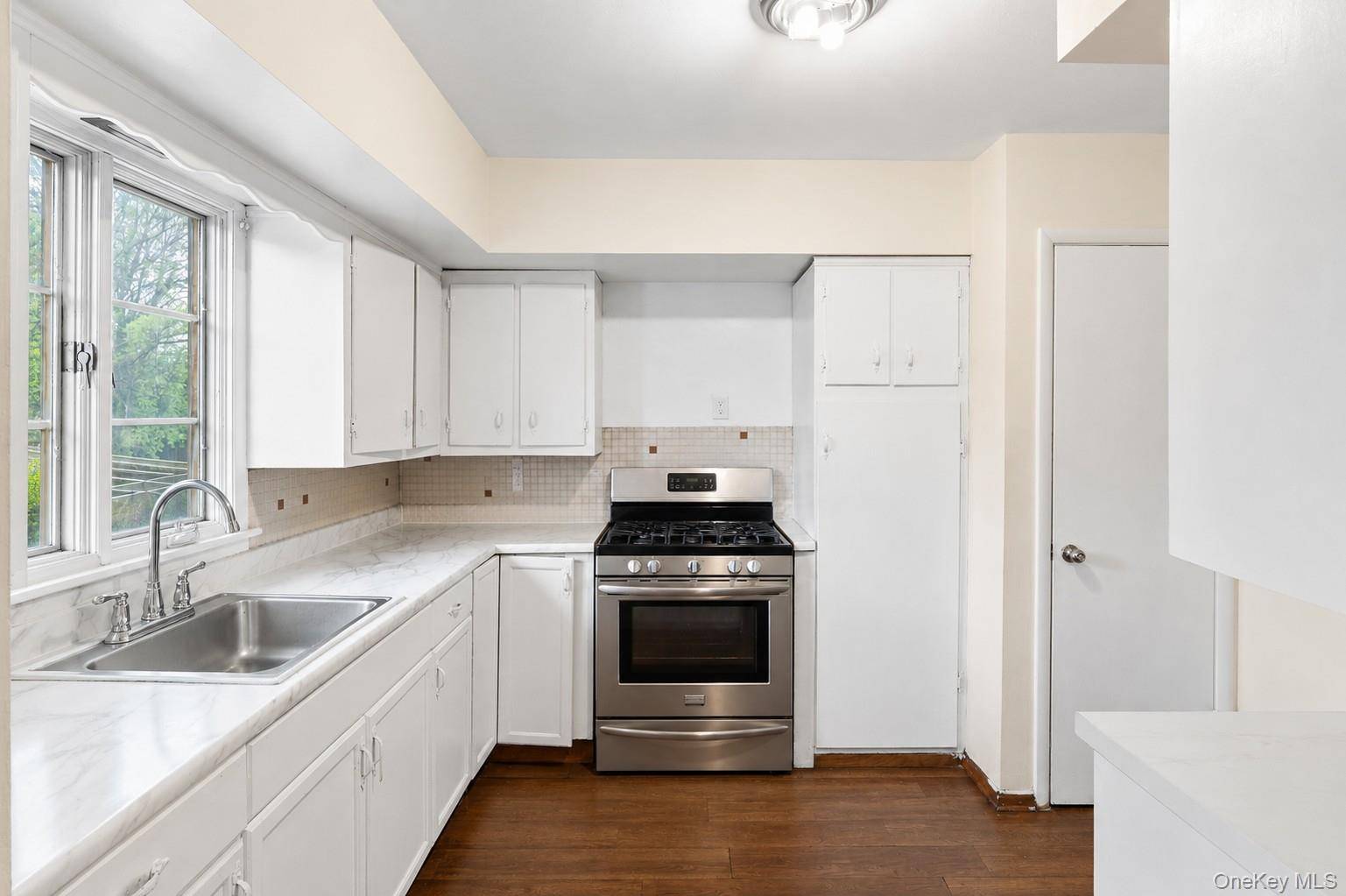 Casa de 4 Dormitorios en Venta en Haverstraw - Nueva York - EE. UU. - 7