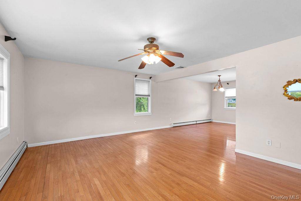 Casa de 4 Dormitorios en Venta en Highland Mills - Nueva York - EE. UU. - 5