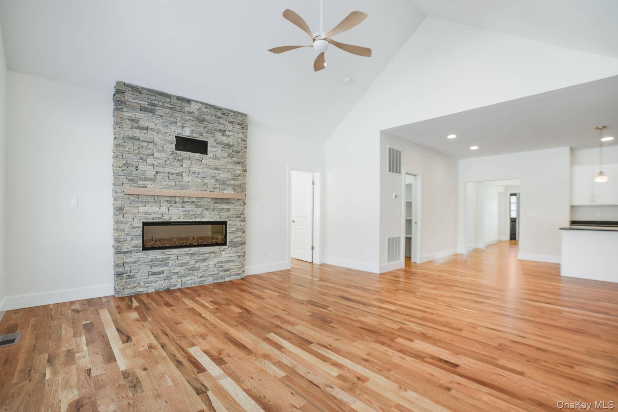 Casa de 4 Dormitorios en Venta en Hopewell Junction - Nueva York - EE. UU. - 4