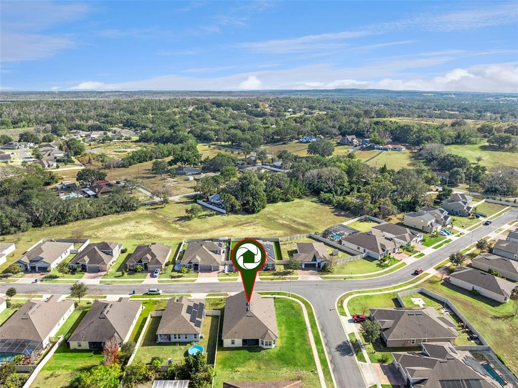Casa de 4 Dormitorios en Venta en Howey In The Hills - Florida - EE. UU. - 5
