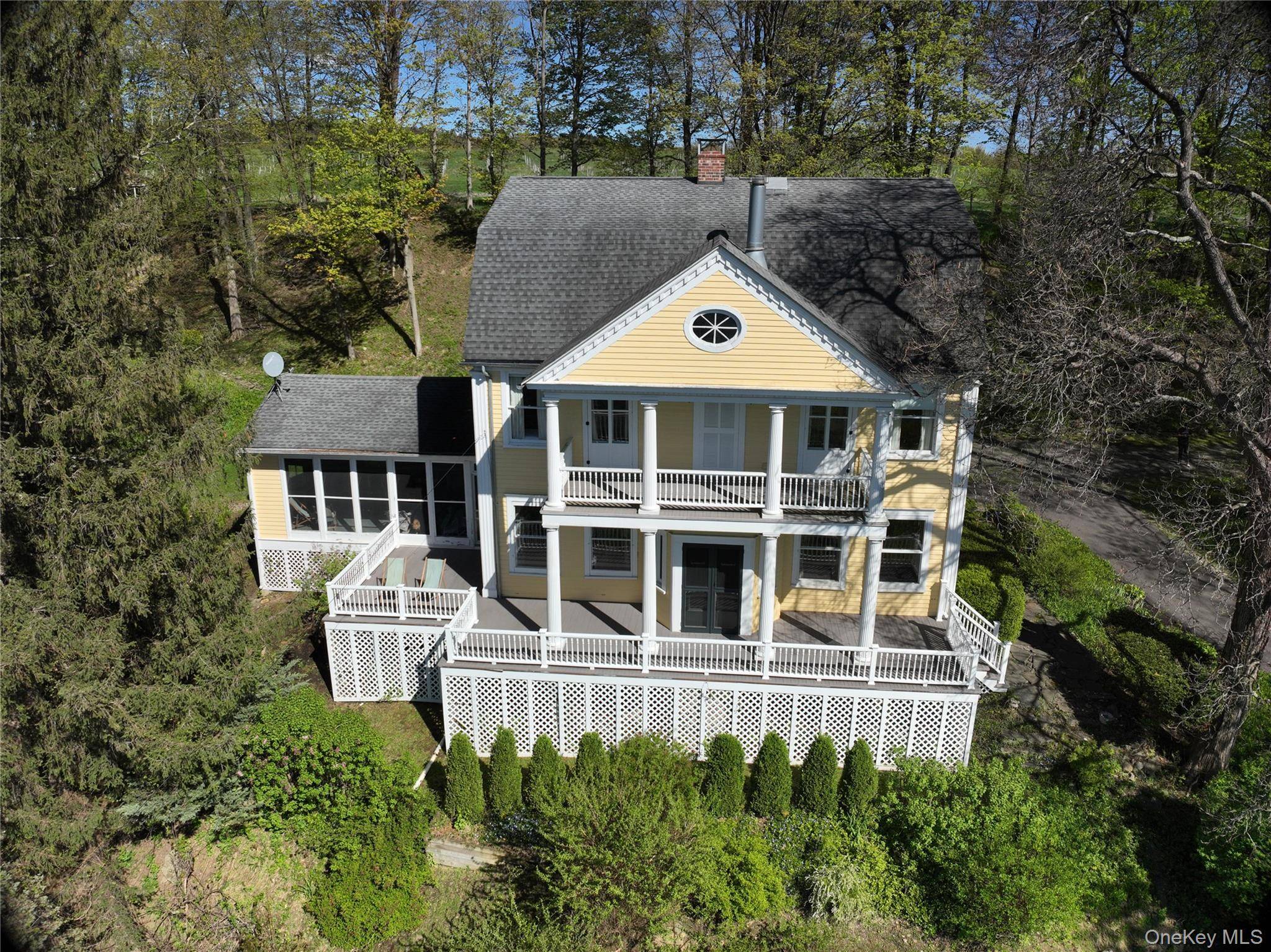 Casa com 4 Quartos à Venda em Hudson - Nova Iorque - EUA - 1