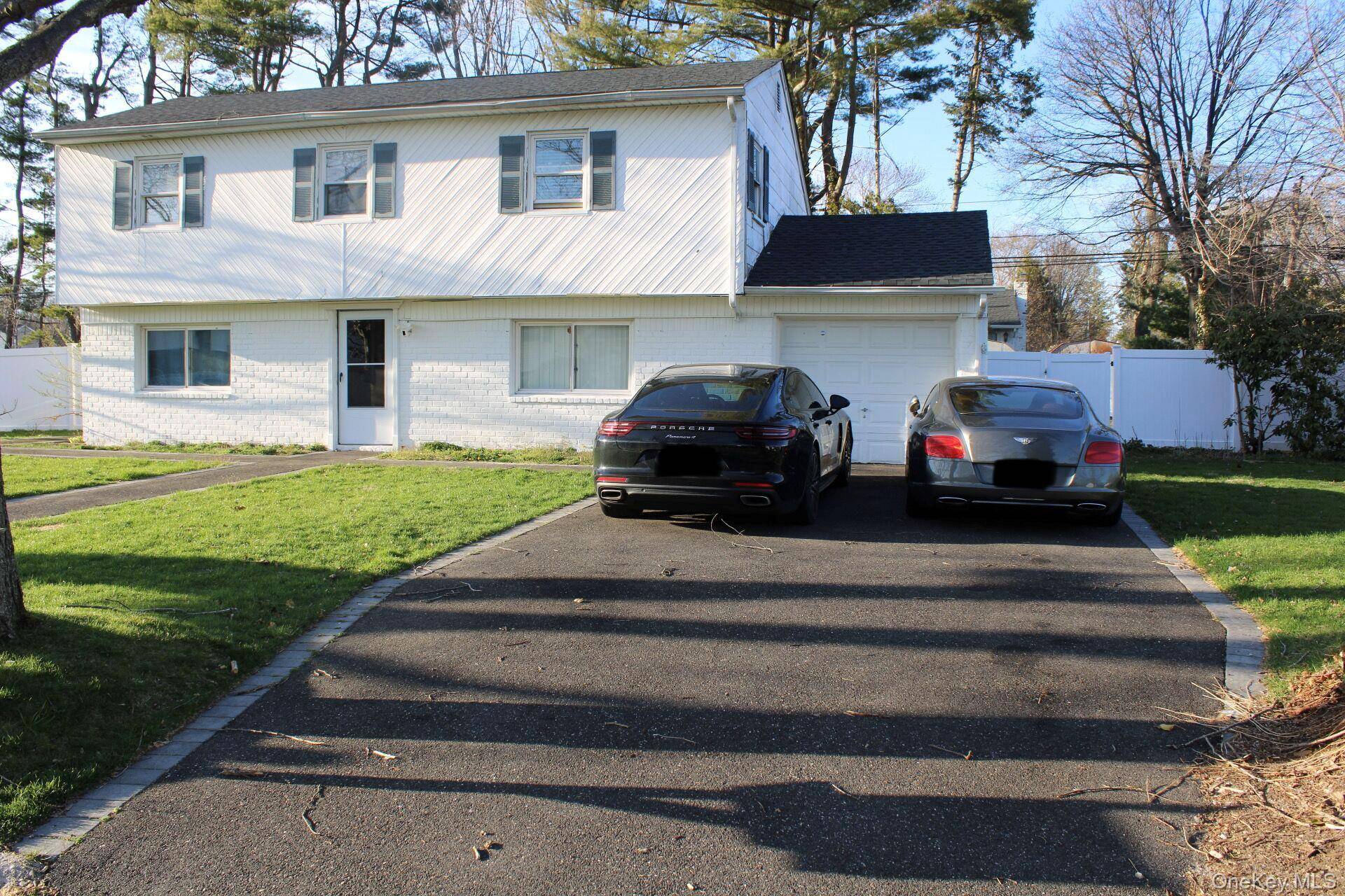Casa com 4 Quartos à Venda em Huntington - Nova Iorque - EUA - 3
