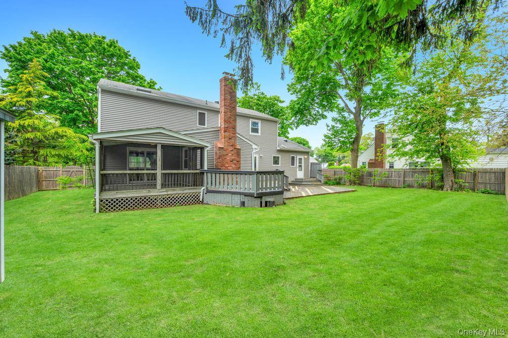 Casa de 4 Dormitorios en Venta en Huntington - Nueva York - EE. UU. - 3
