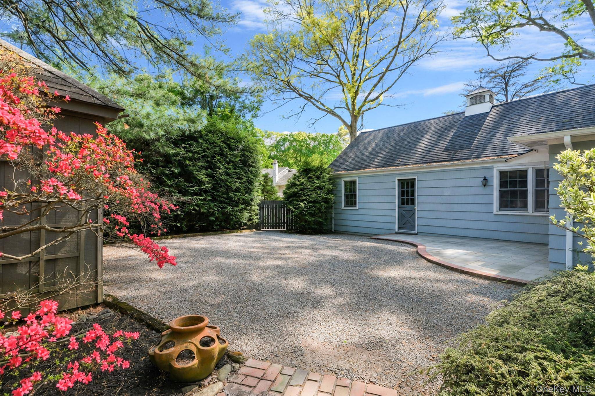 Casa com 4 Quartos à Venda em Huntington - Nova Iorque - EUA - 8