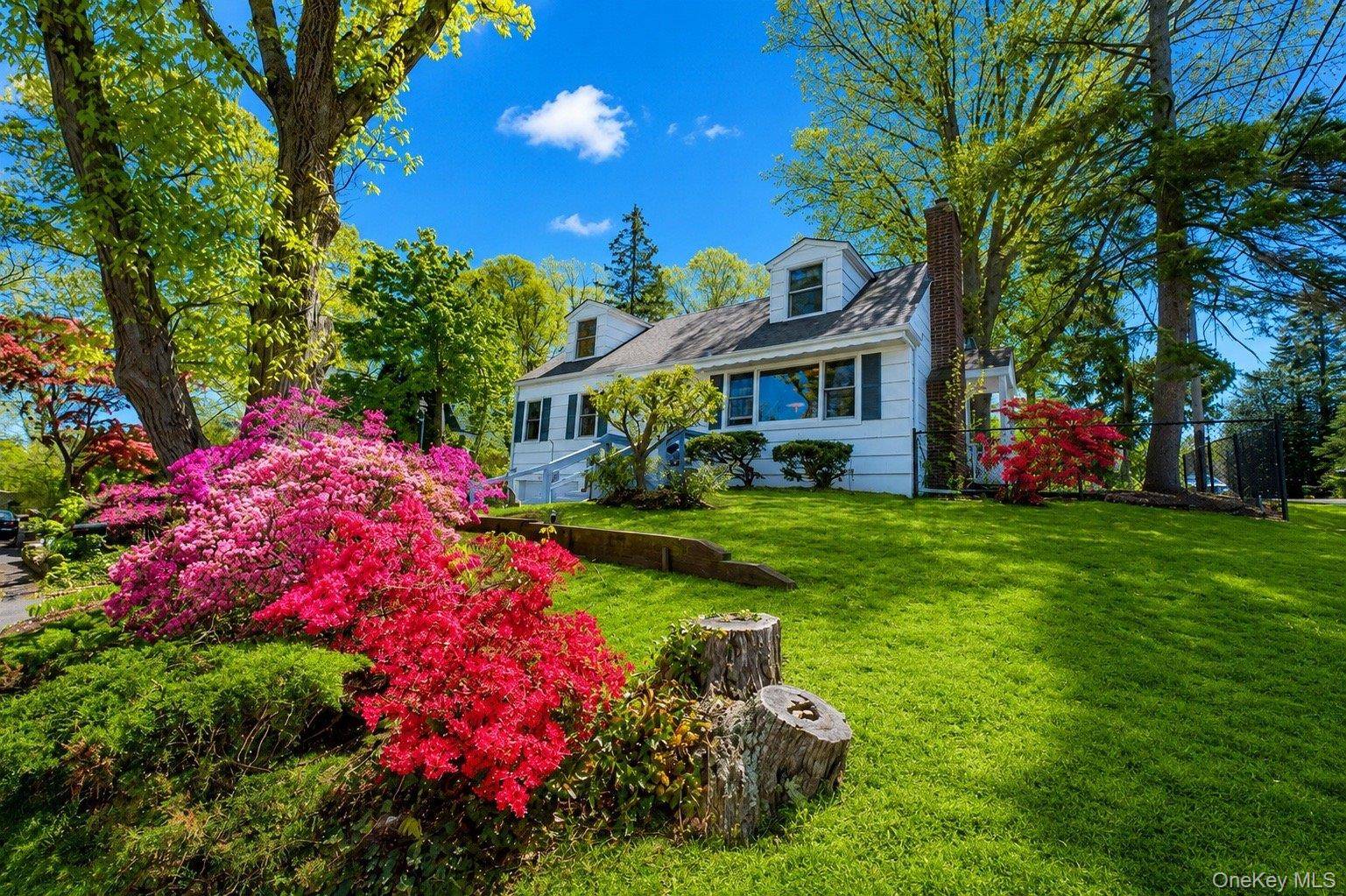 4 Bedroom Home for Sale in Huntington - New York - USA - 1