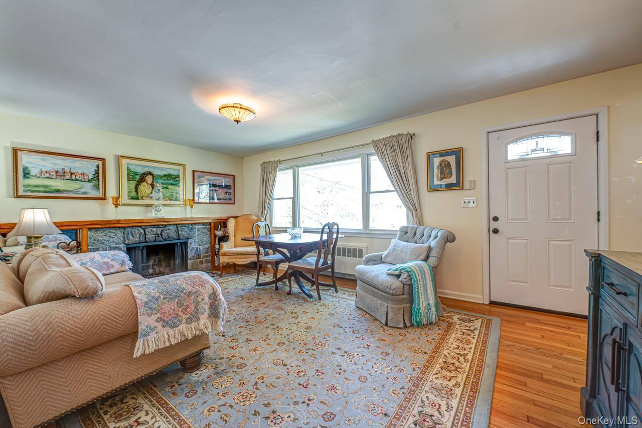 4 Bedroom Home for Sale in Huntington - New York - USA - 5
