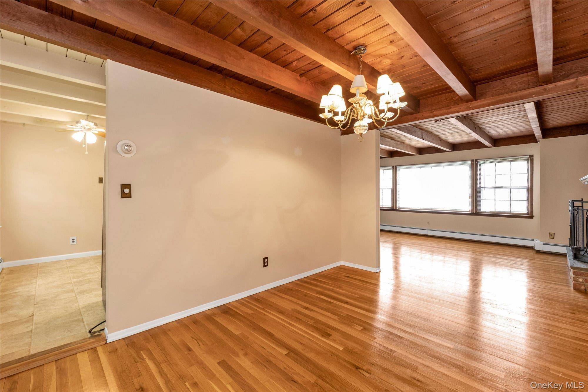 Casa de 4 Dormitorios en Venta en Huntington - Nueva York - EE. UU. - 5