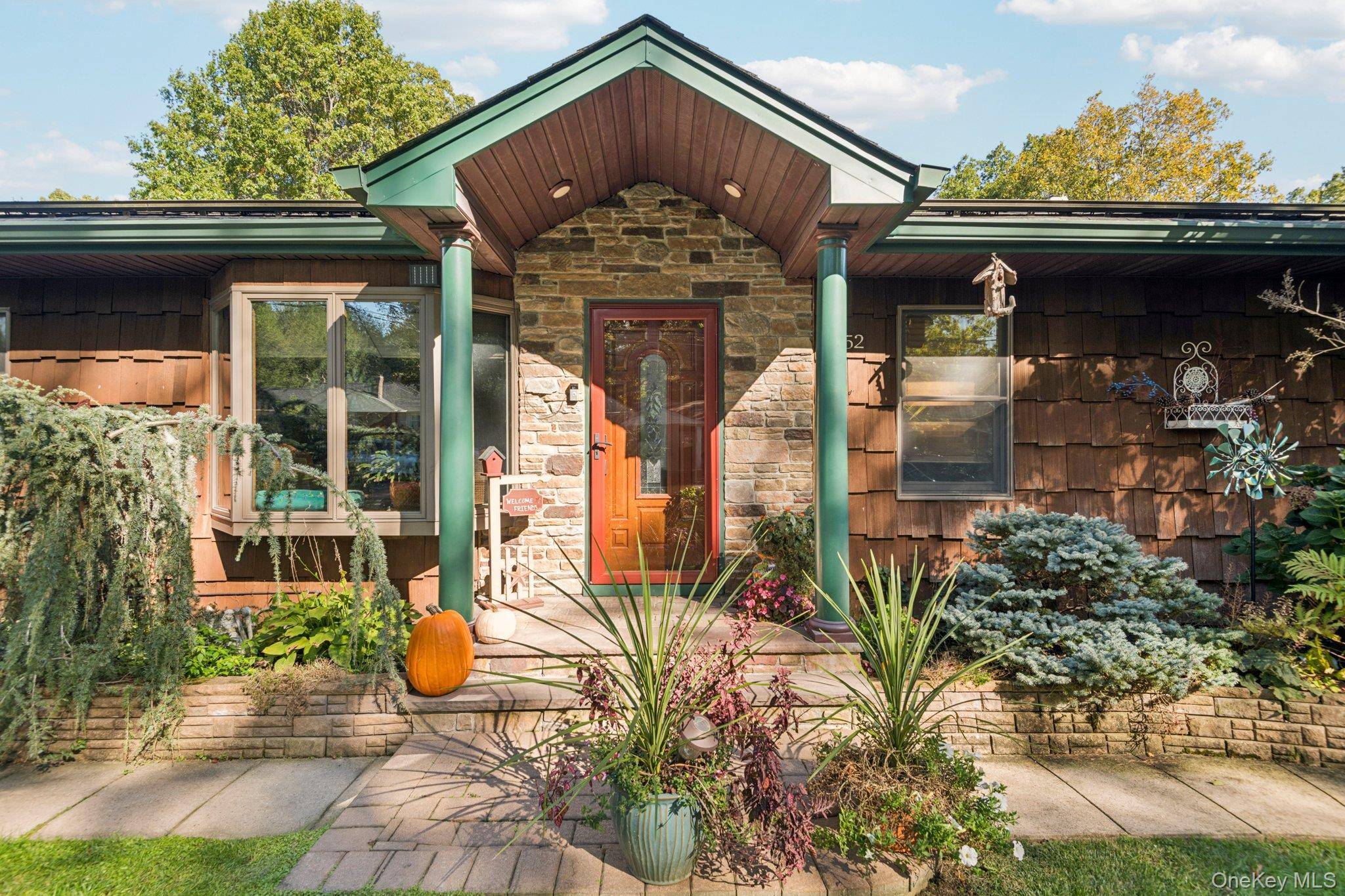 Casa de 4 Dormitorios en Venta en Huntington - Nueva York - EE. UU. - 1