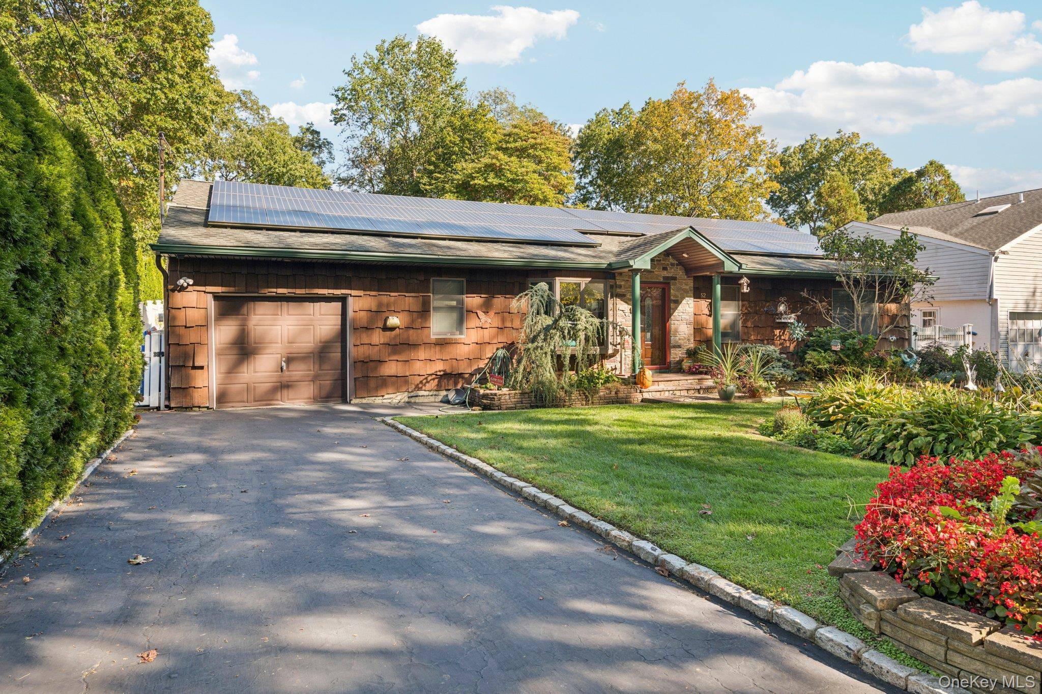 Casa de 4 Dormitorios en Venta en Huntington - Nueva York - EE. UU. - 2