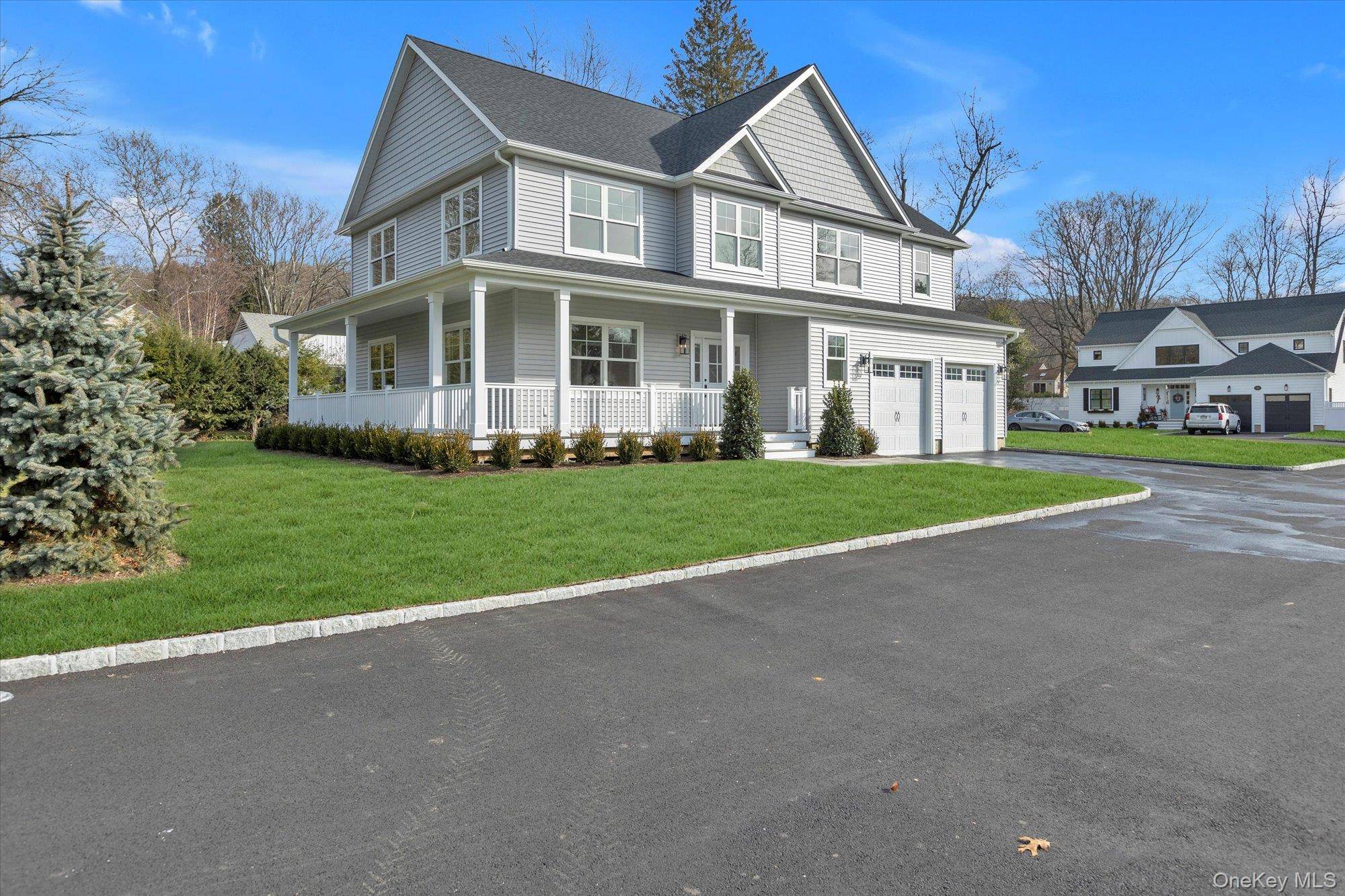 Casa de 4 Dormitorios en Venta en Huntington - Nueva York - EE. UU. - 2