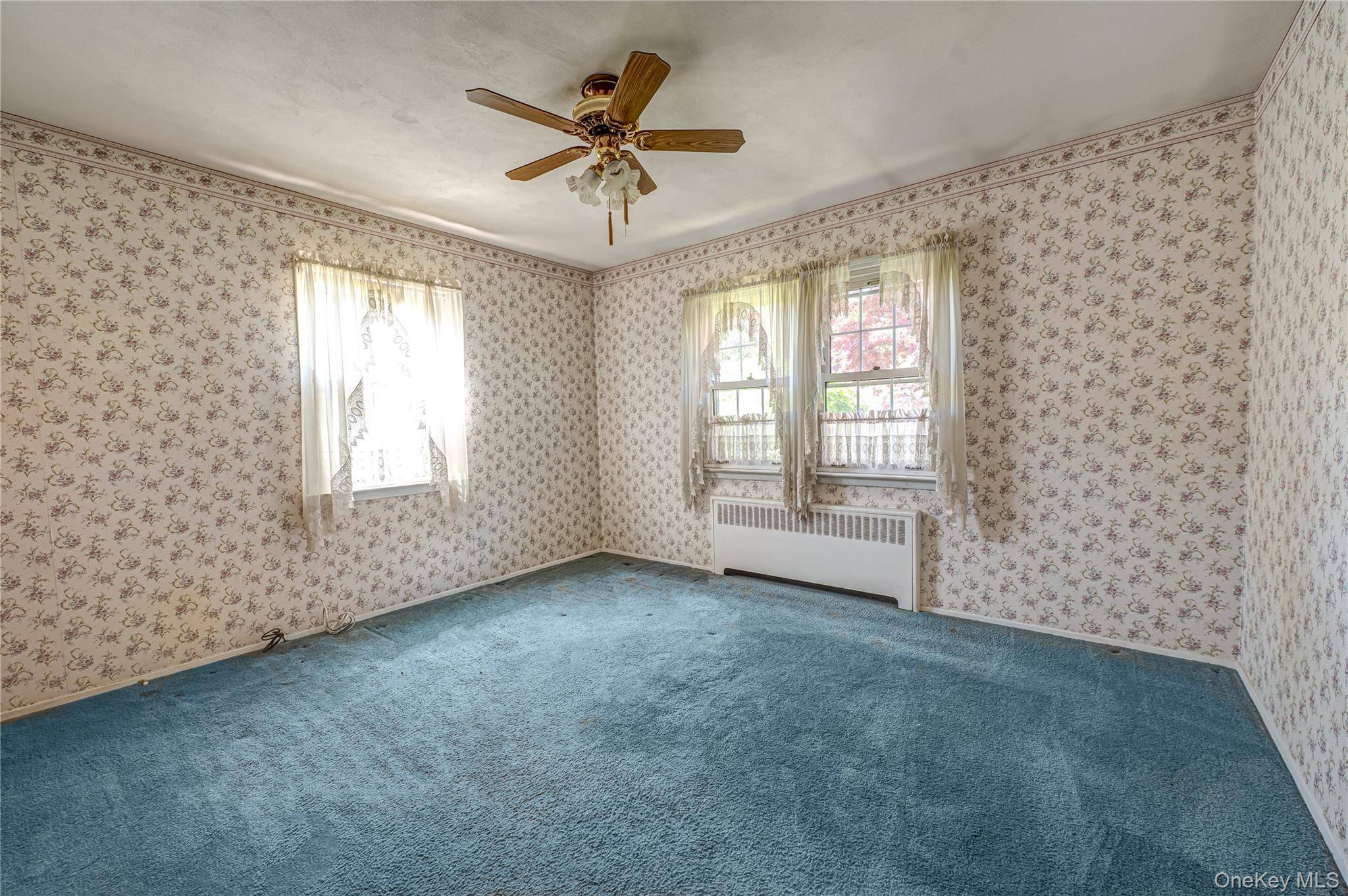Casa com 4 Quartos à Venda em Huntington Station - Nova Iorque - EUA - 8