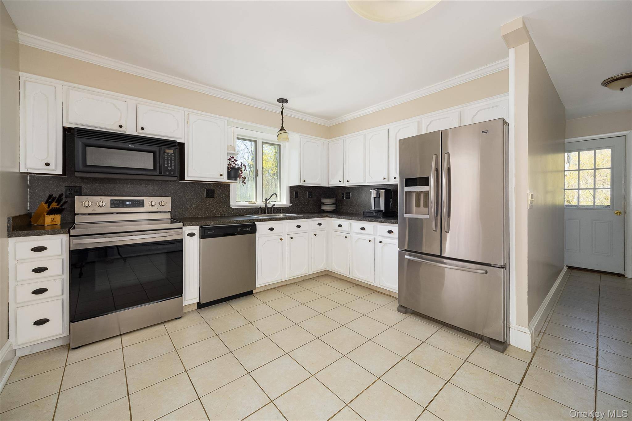 Casa de 4 Dormitorios en Venta en Hyde Park - Nueva York - EE. UU. - 6
