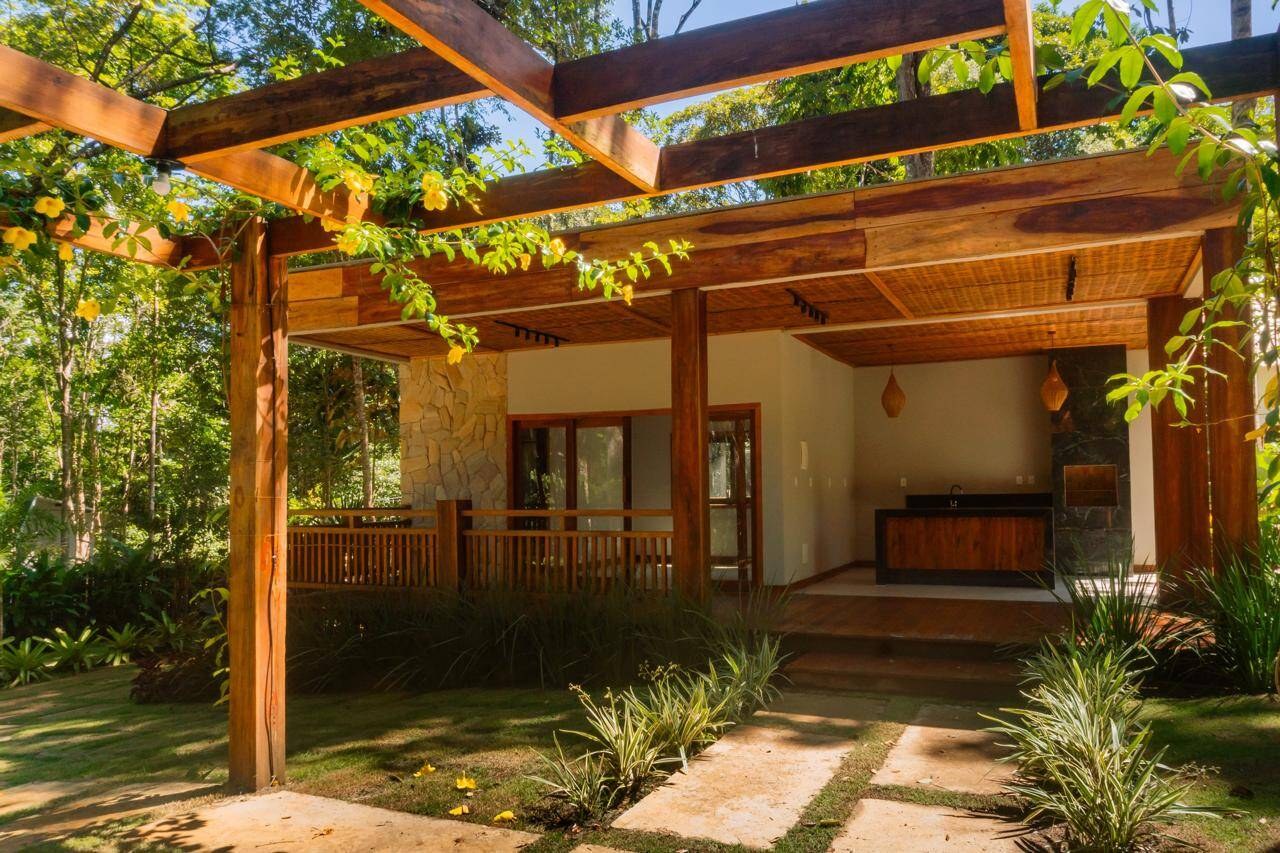 Casa com 4 Quartos à Venda em Itacaré - Bahia - Brasil - 8