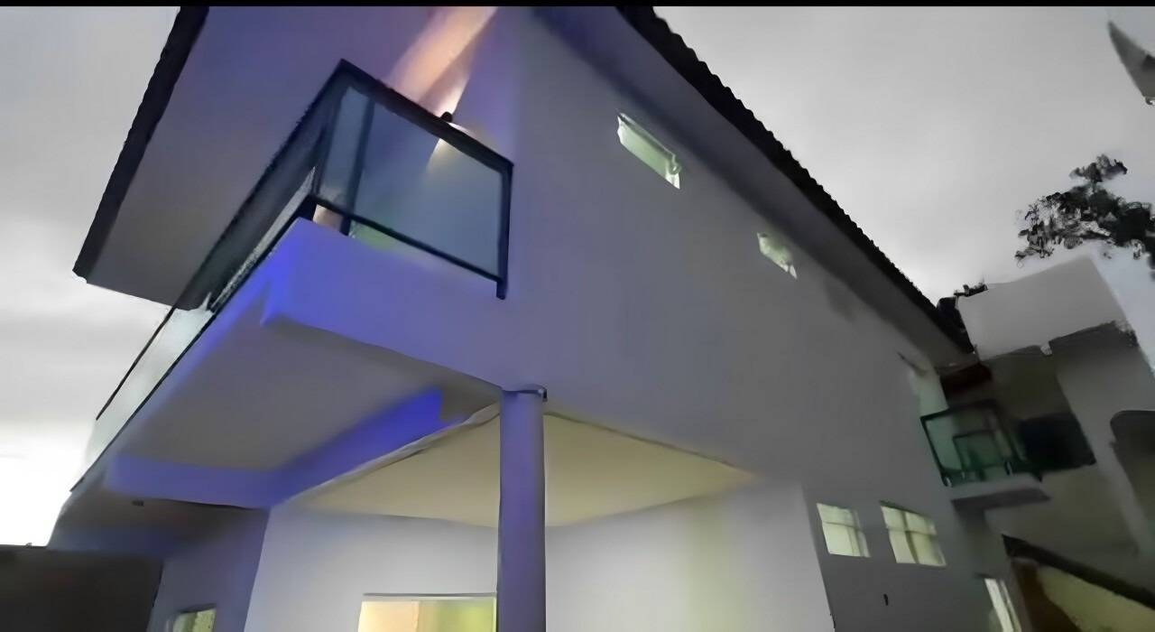 Casa com 4 Quartos à Venda em Itacaré - Bahia - Brasil - 2