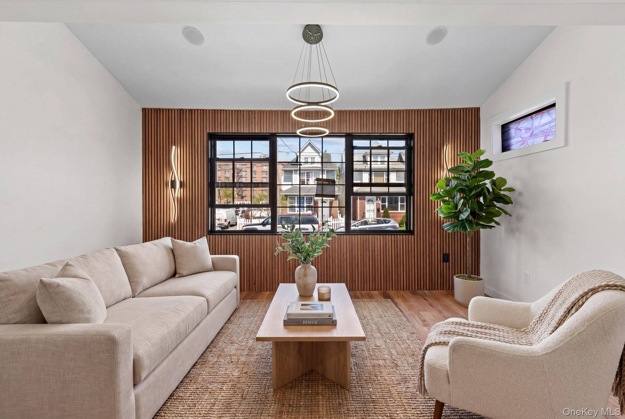 Casa de 4 Dormitorios en Venta en Jamaica - Nueva York - EE. UU. - 1