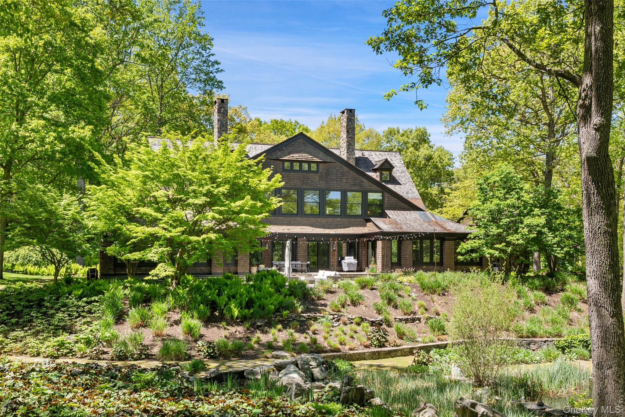 Casa de 4 Dormitorios en Venta en Katonah - Nueva York - EE. UU. - 1