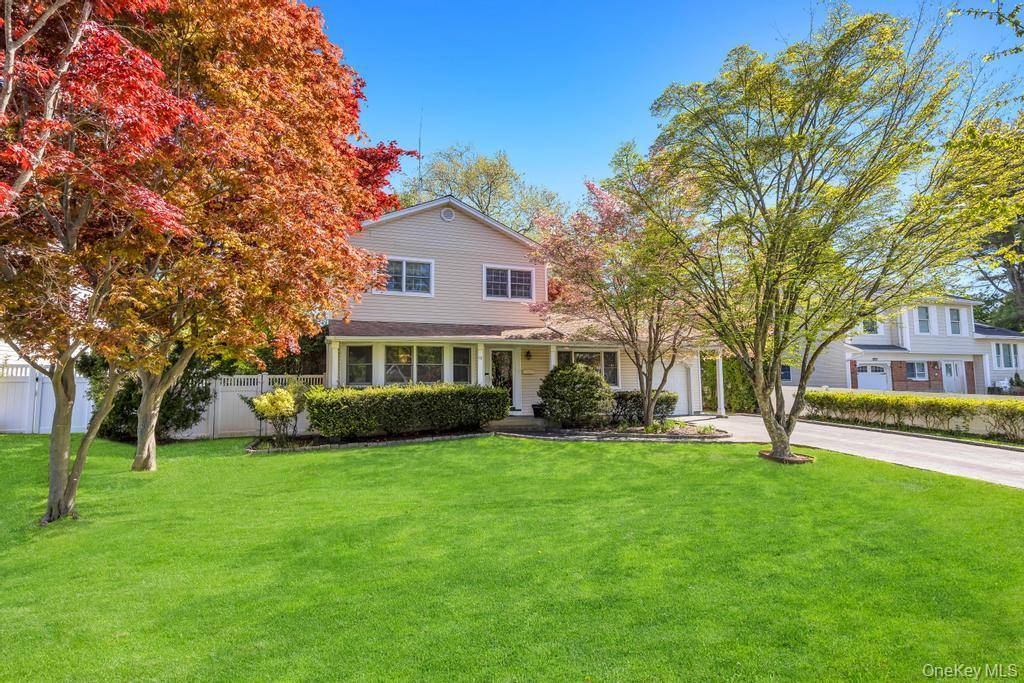 Casa de 4 Dormitorios en Venta en Kings Park - Nueva York - EE. UU. - 2