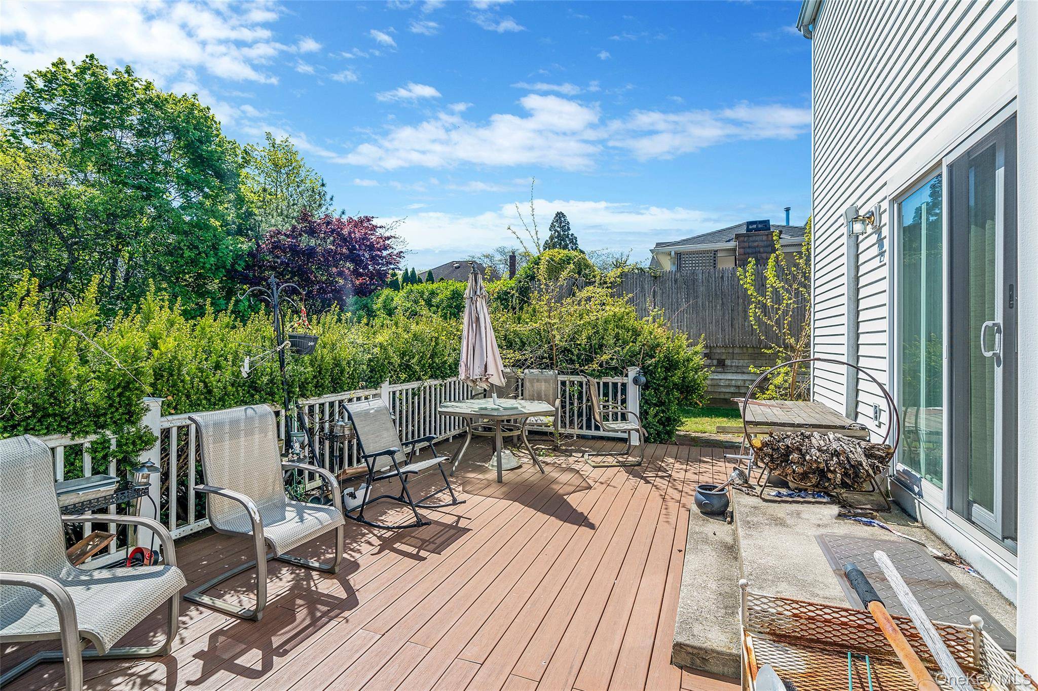 Casa de 4 Dormitorios en Venta en Kings Park - Nueva York - EE. UU. - 6