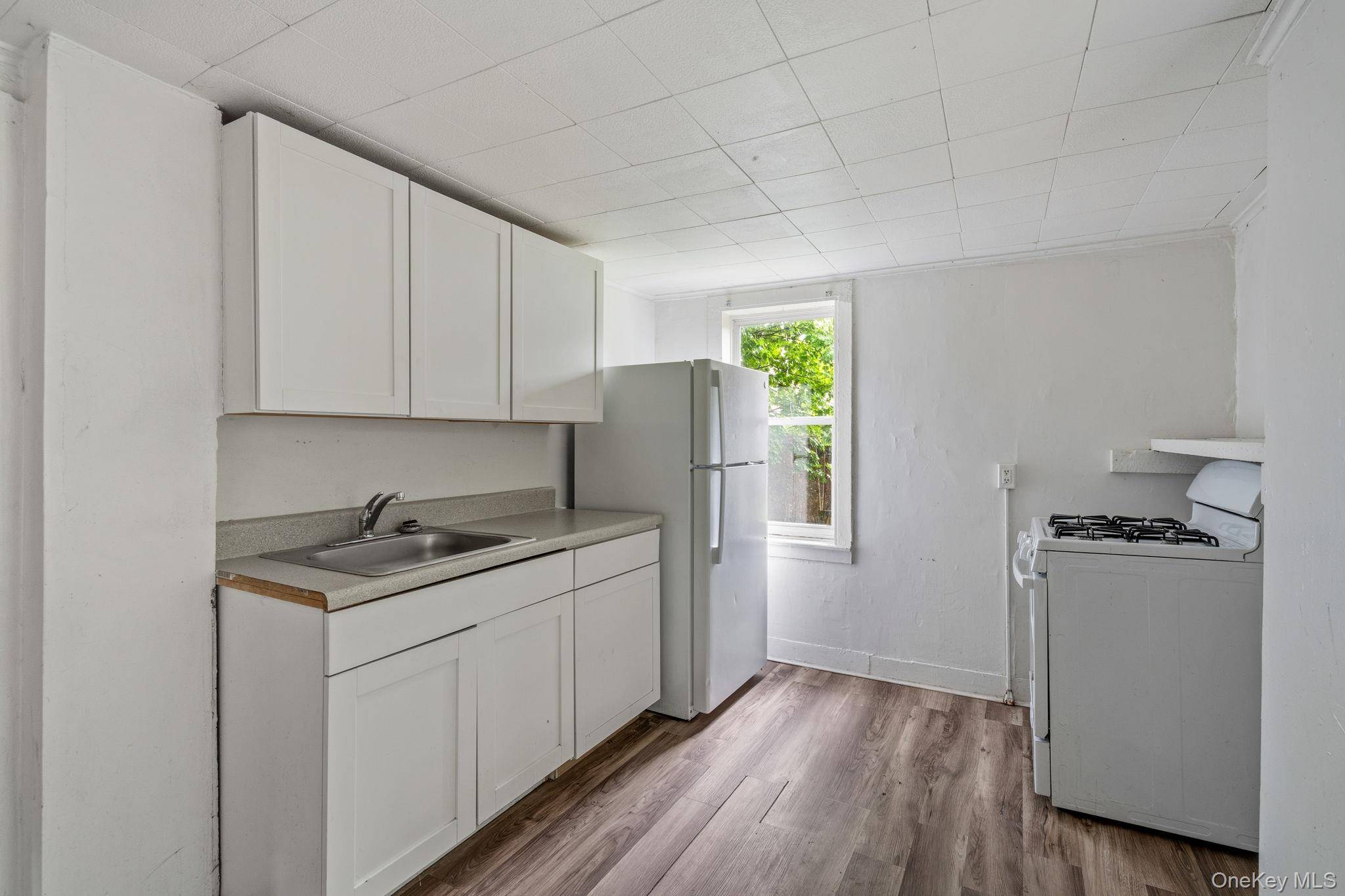 Casa com 4 Quartos à Venda em Kingston - Nova Iorque - EUA - 2