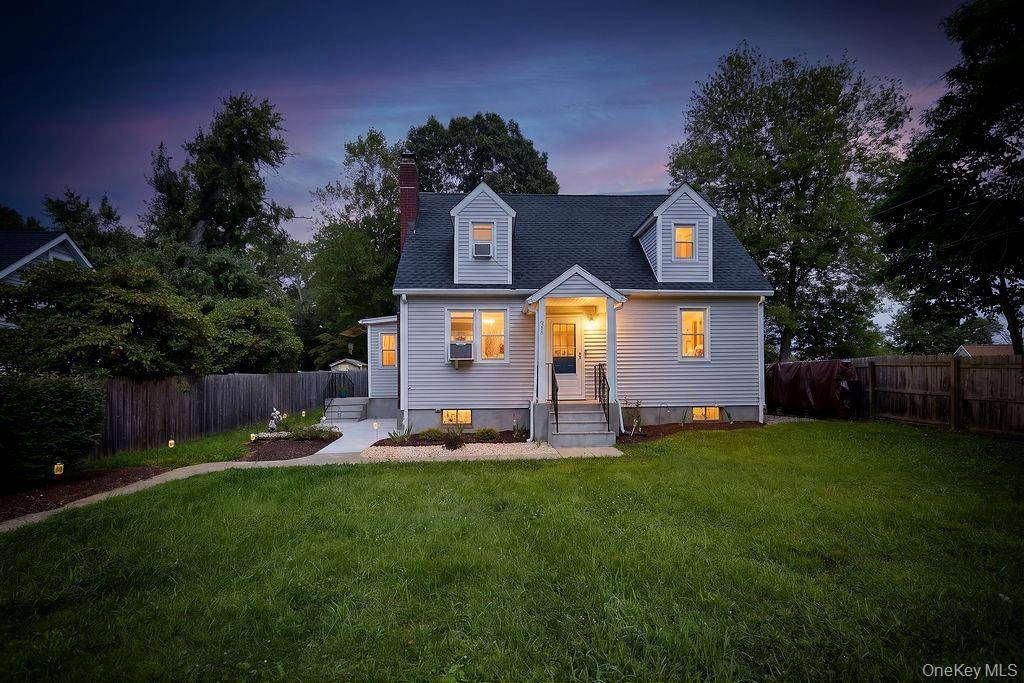 Maison 4 chambres à vendre à Lake Peekskill - New York - États-Unis - 1