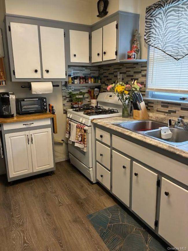 Casa com 4 Quartos à Venda em Lake Peekskill - Nova Iorque - EUA - 8
