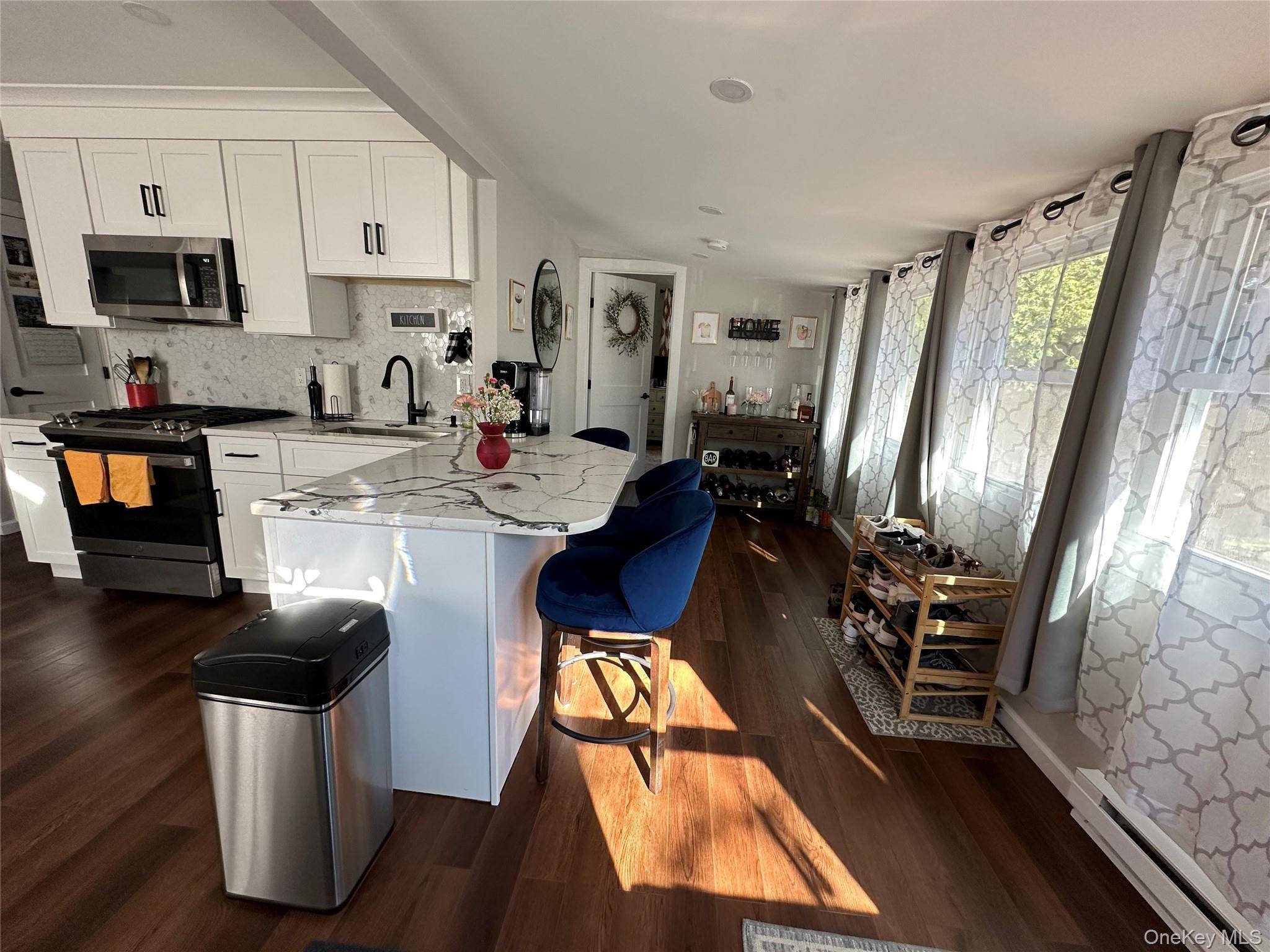 Casa com 4 Quartos à Venda em Lake Peekskill - Nova Iorque - EUA - 7