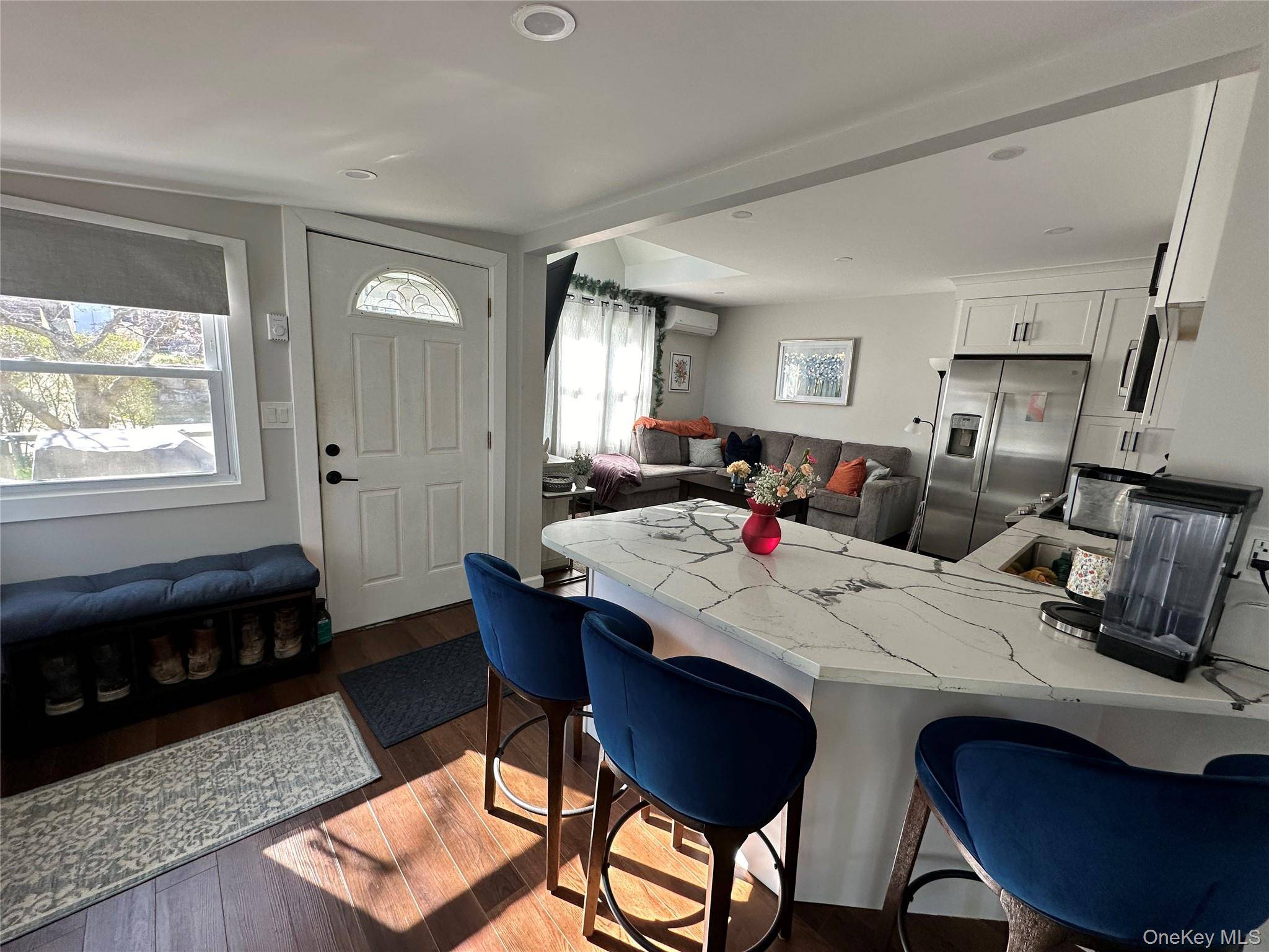 Casa com 4 Quartos à Venda em Lake Peekskill - Nova Iorque - EUA - 8