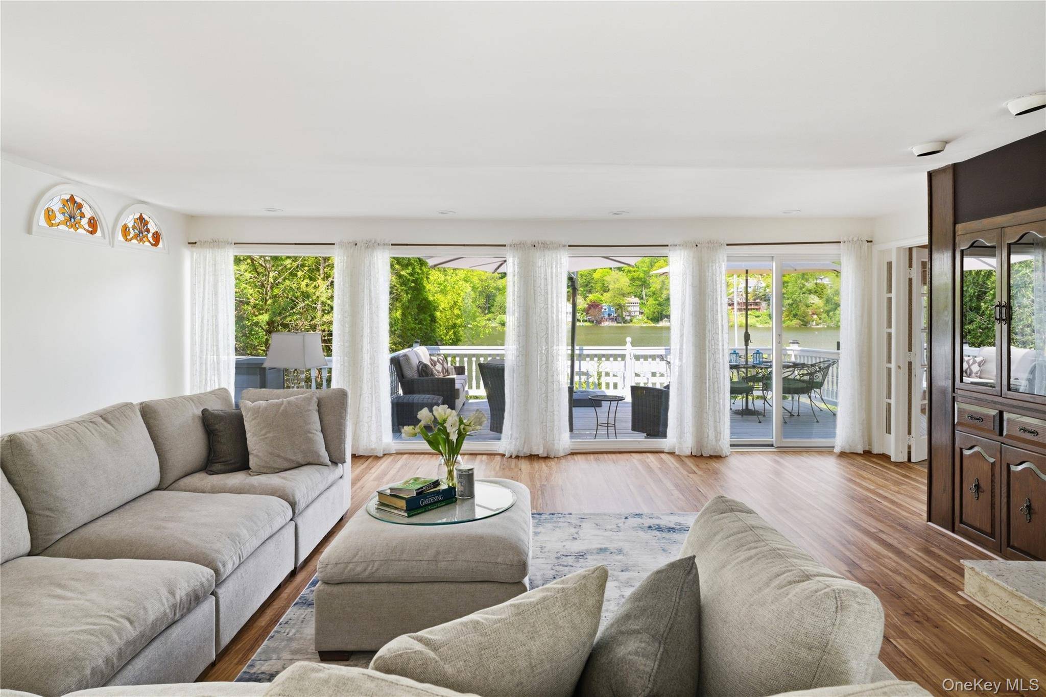 Casa com 4 Quartos à Venda em Lake Peekskill - Nova Iorque - EUA - 7