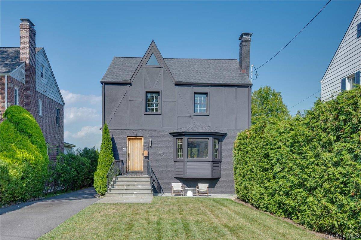Casa com 4 Quartos à Venda em Larchmont - Nova Iorque - EUA - 1