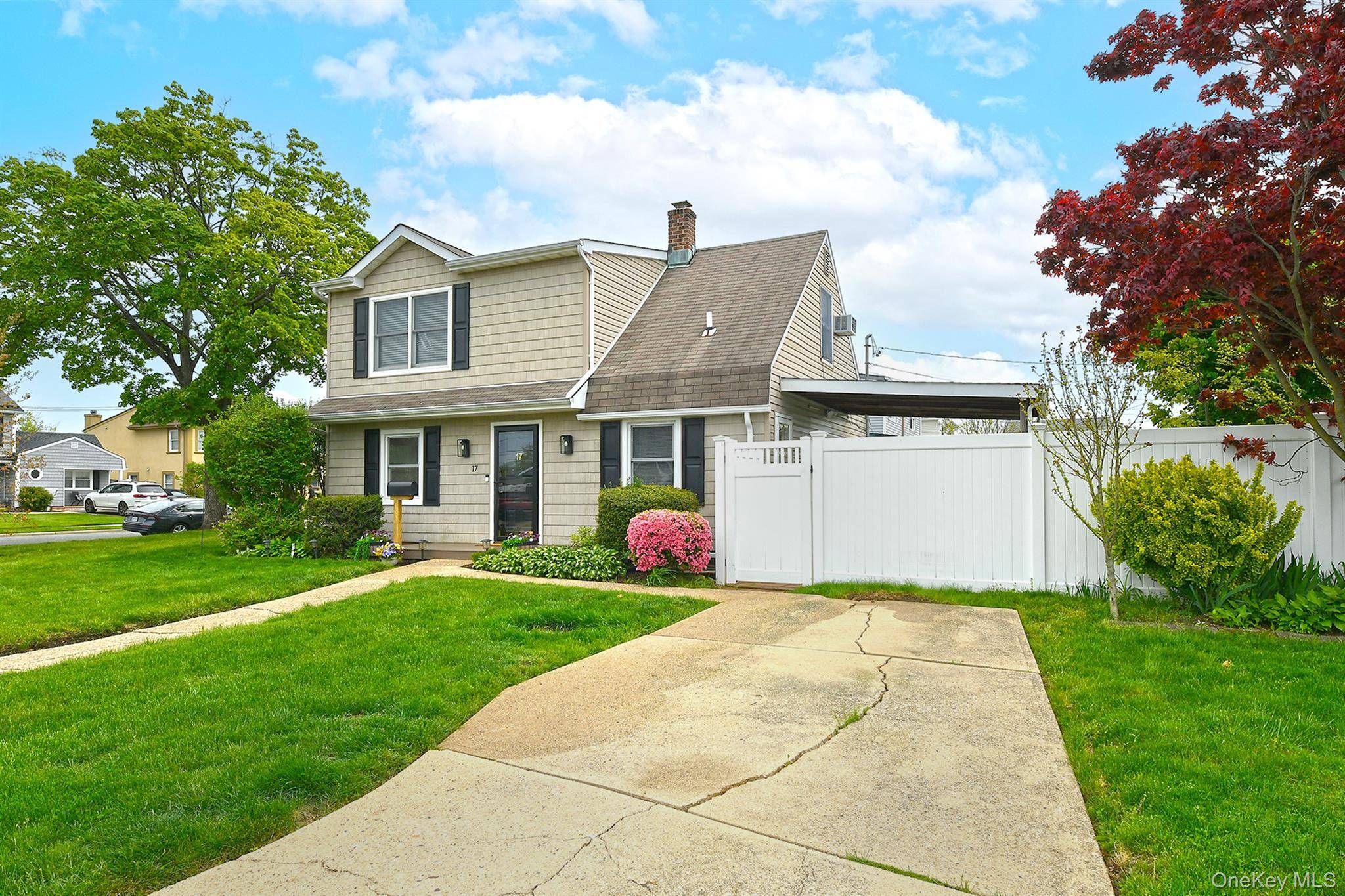 Casa com 4 Quartos à Venda em Levittown - Nova Iorque - EUA - 3