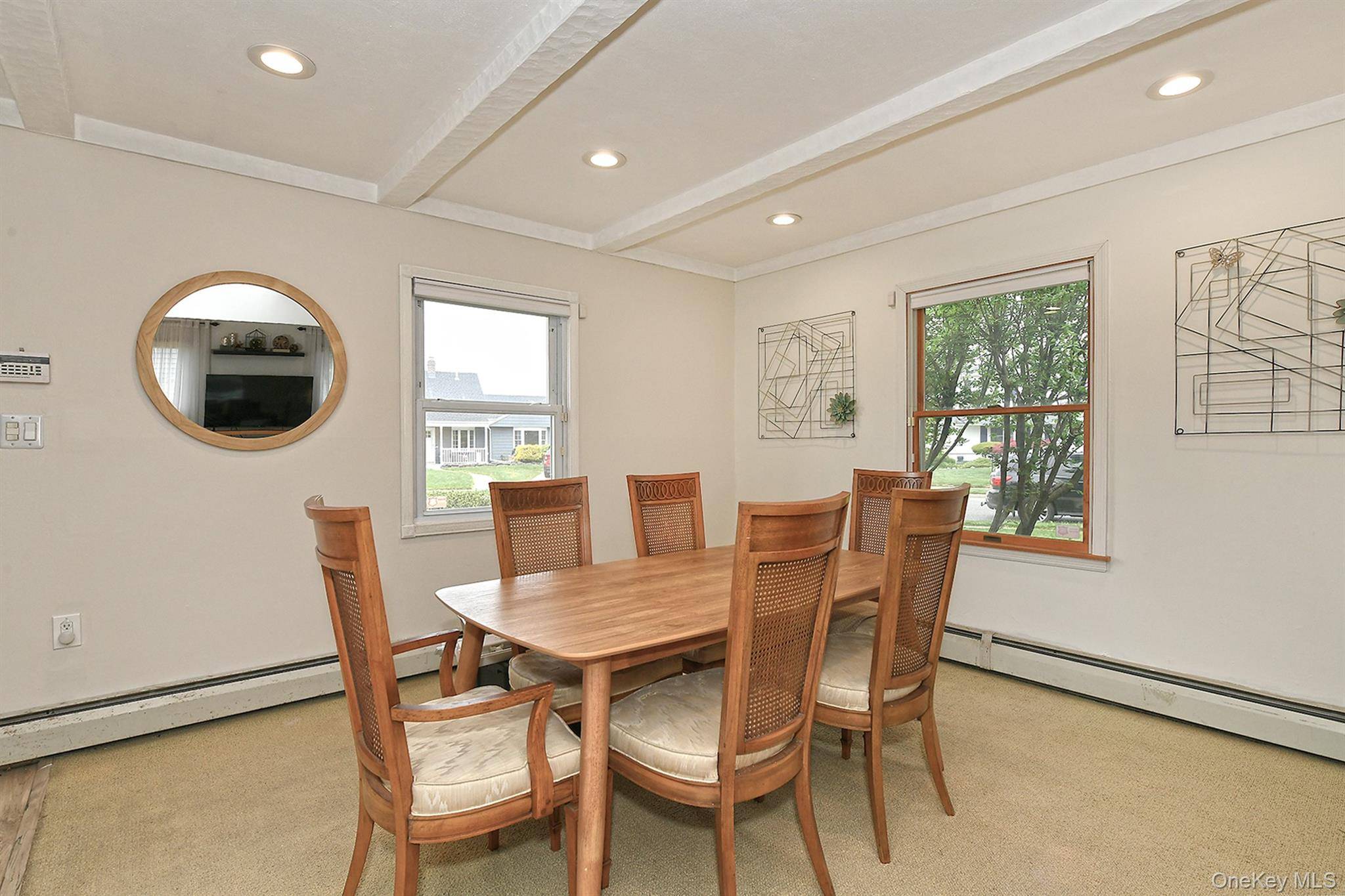 Casa com 4 Quartos à Venda em Levittown - Nova Iorque - EUA - 8