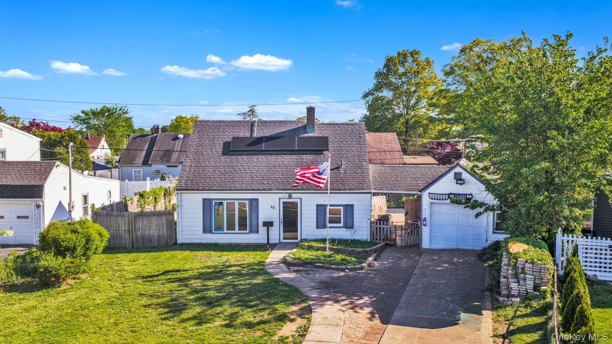 Casa com 4 Quartos à Venda em Levittown - Nova Iorque - EUA - 2