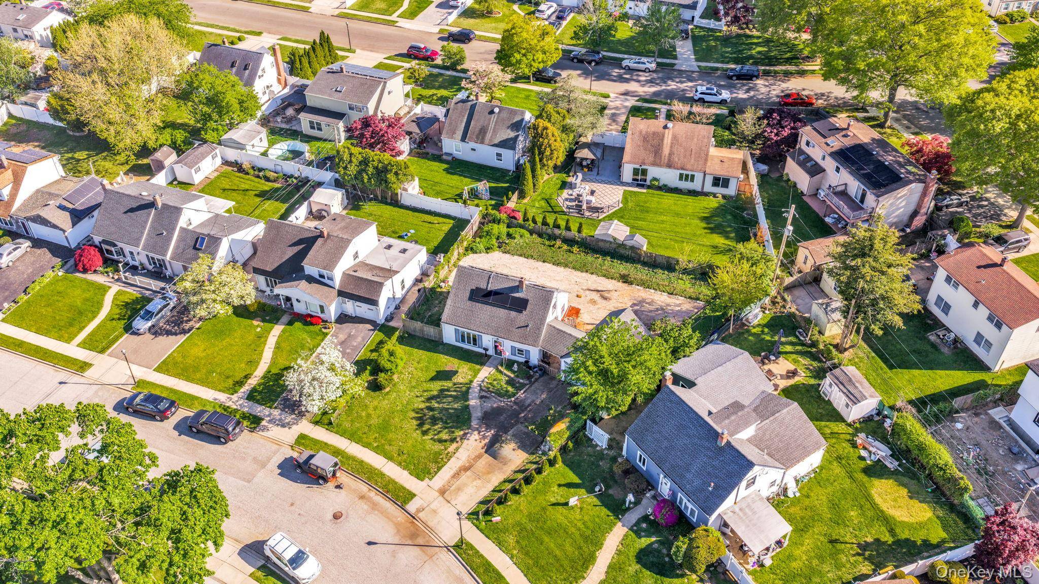 Casa com 4 Quartos à Venda em Levittown - Nova Iorque - EUA - 7