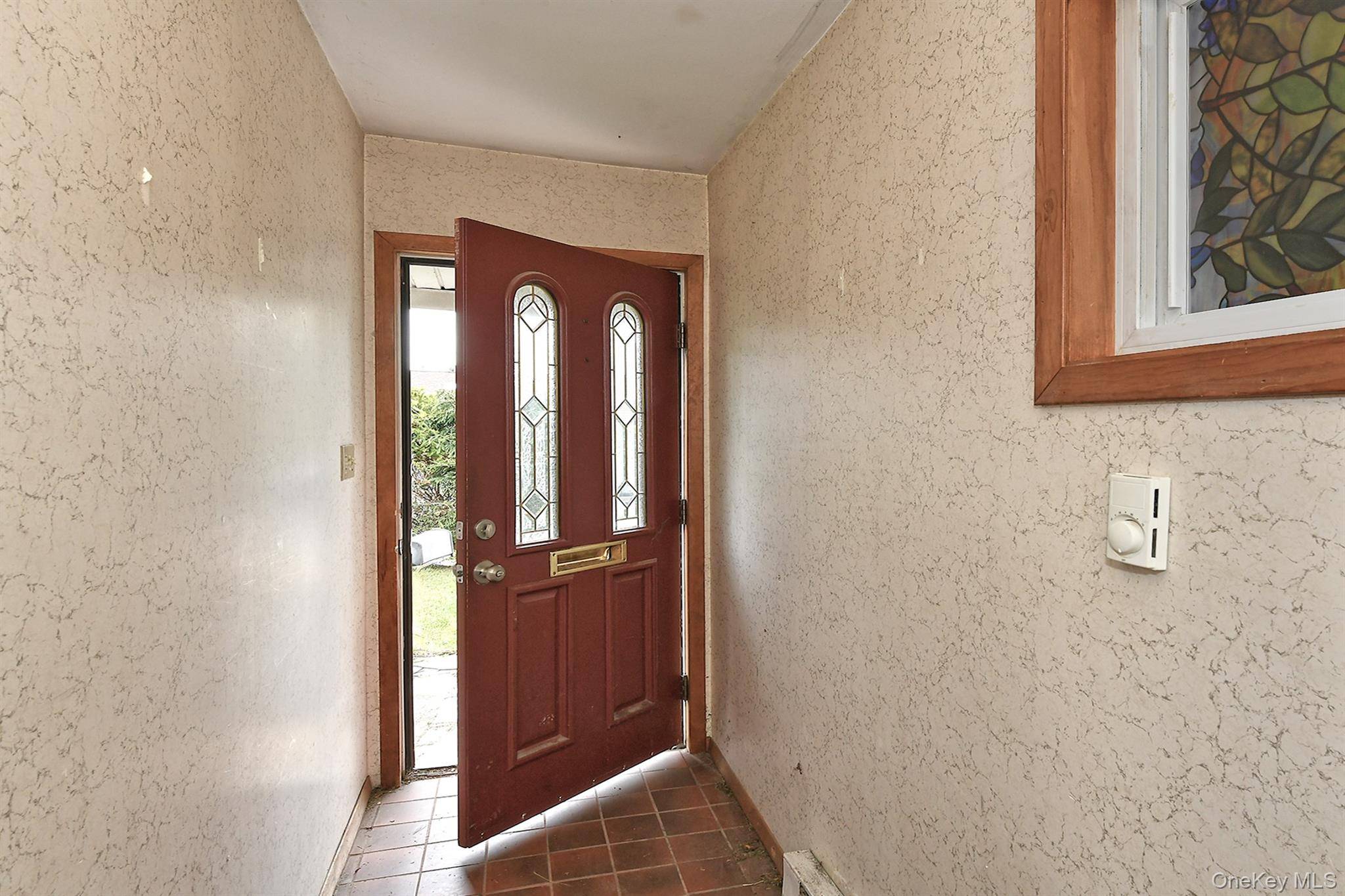 Casa de 4 Dormitorios en Venta en Levittown - Nueva York - EE. UU. - 4