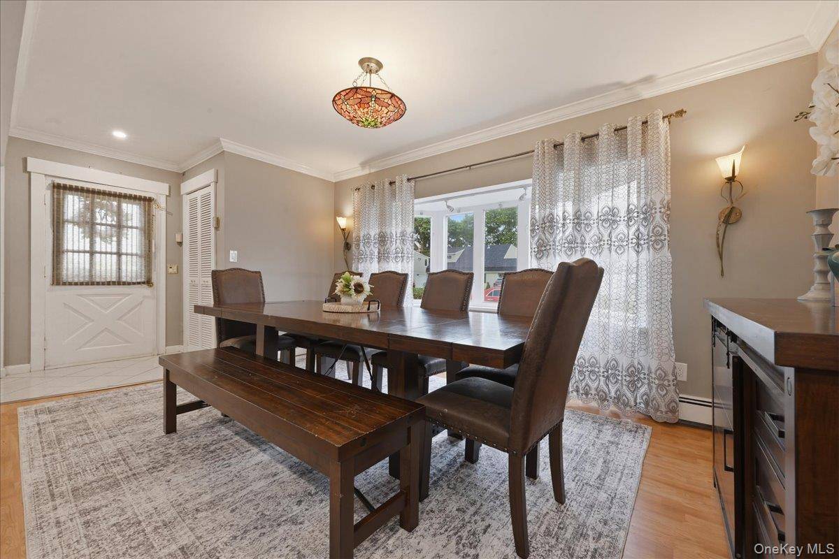 Casa com 4 Quartos à Venda em Levittown - Nova Iorque - EUA - 3