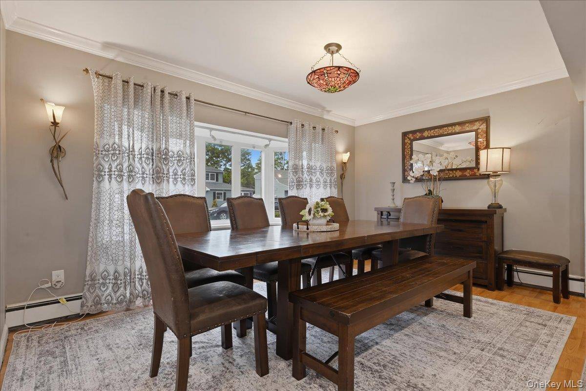 Casa com 4 Quartos à Venda em Levittown - Nova Iorque - EUA - 4