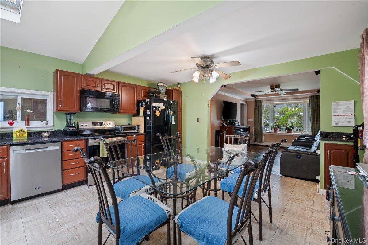 Casa com 4 Quartos à Venda em Levittown - Nova Iorque - EUA - 5