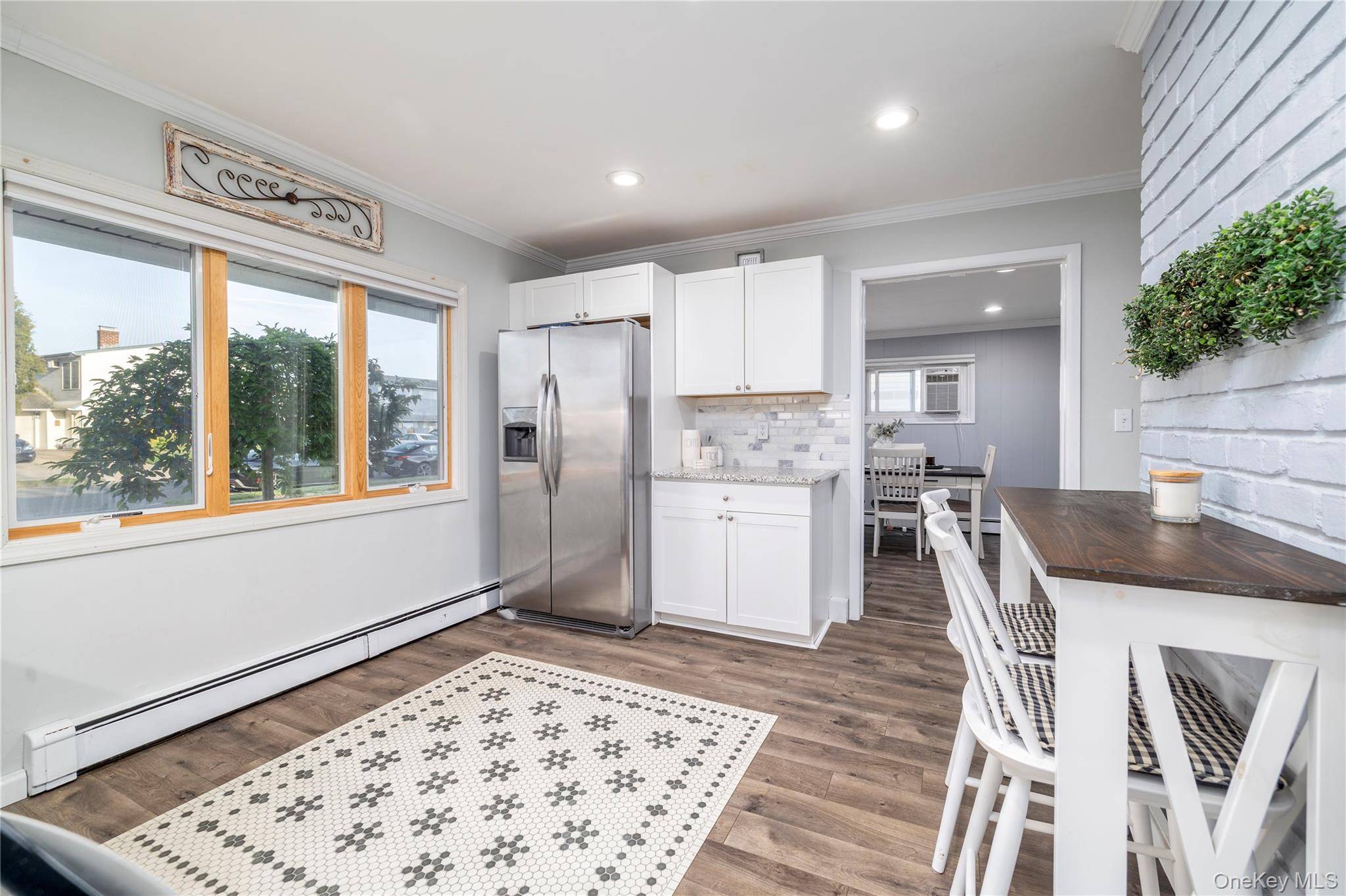 Casa com 4 Quartos à Venda em Levittown - Nova Iorque - EUA - 8
