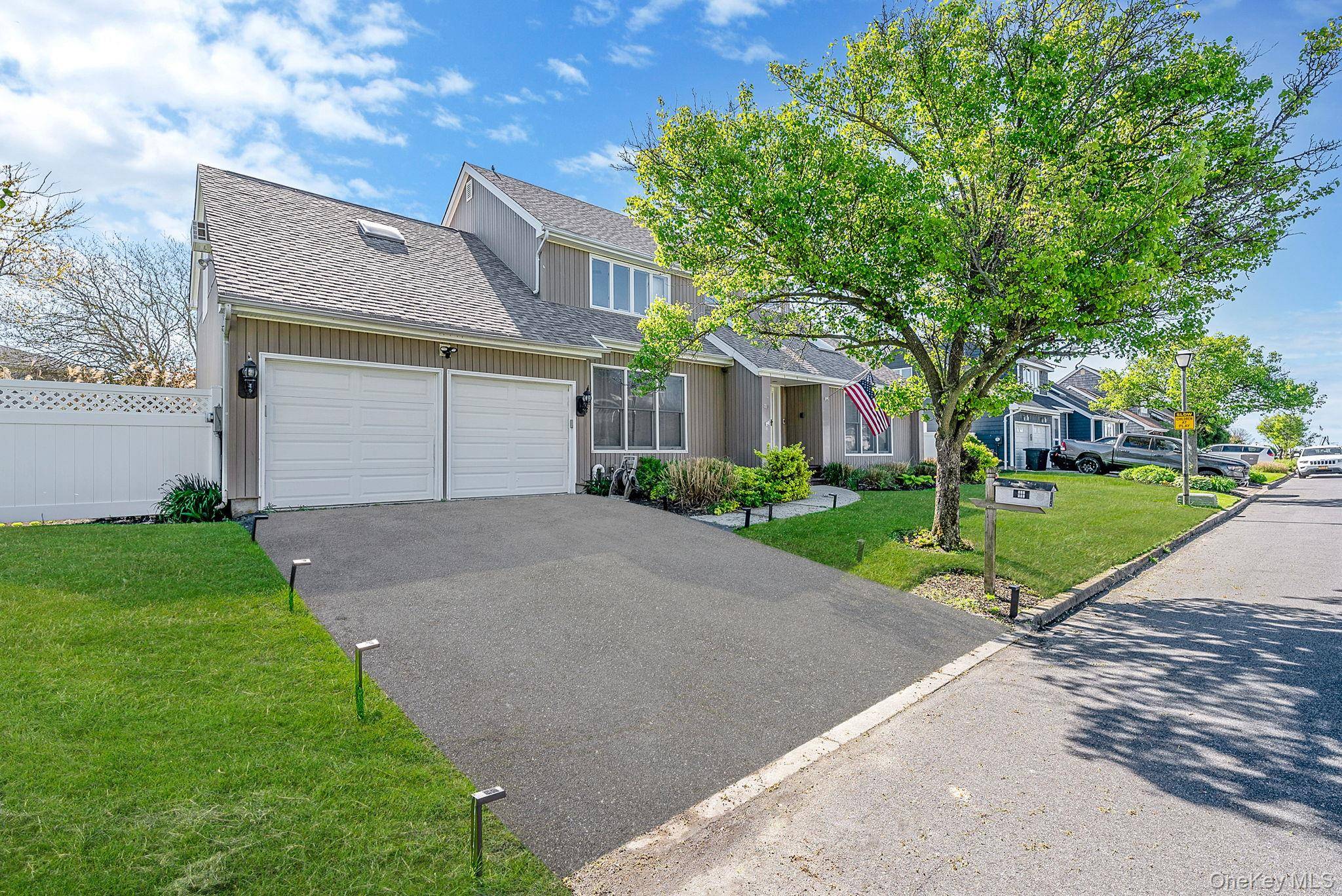 Casa com 4 Quartos à Venda em Lindenhurst - Nova Iorque - EUA - 3