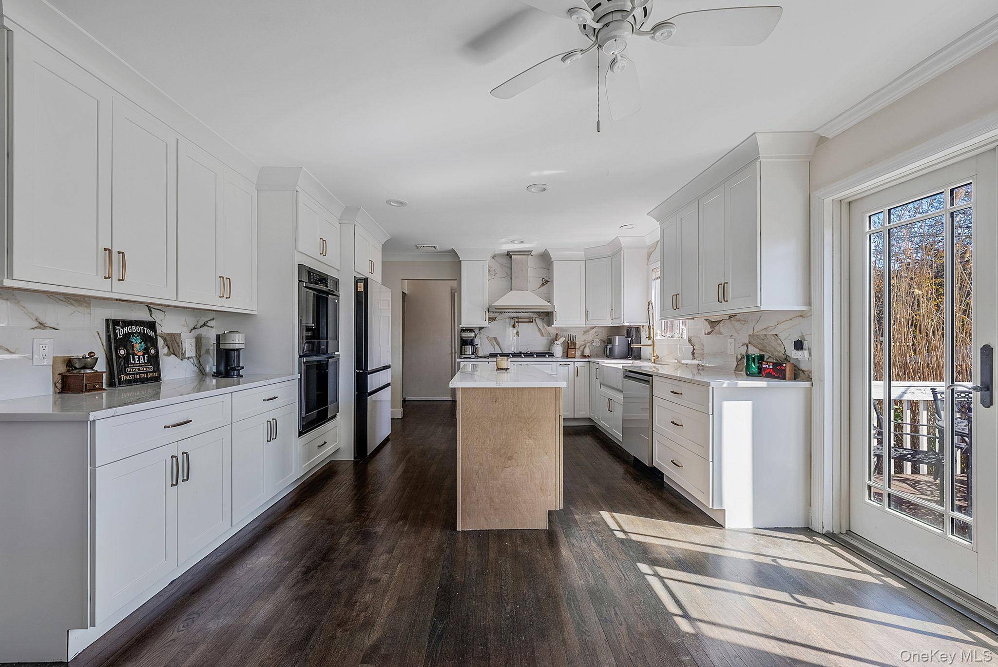 Casa com 4 Quartos à Venda em Lindenhurst - Nova Iorque - EUA - 7