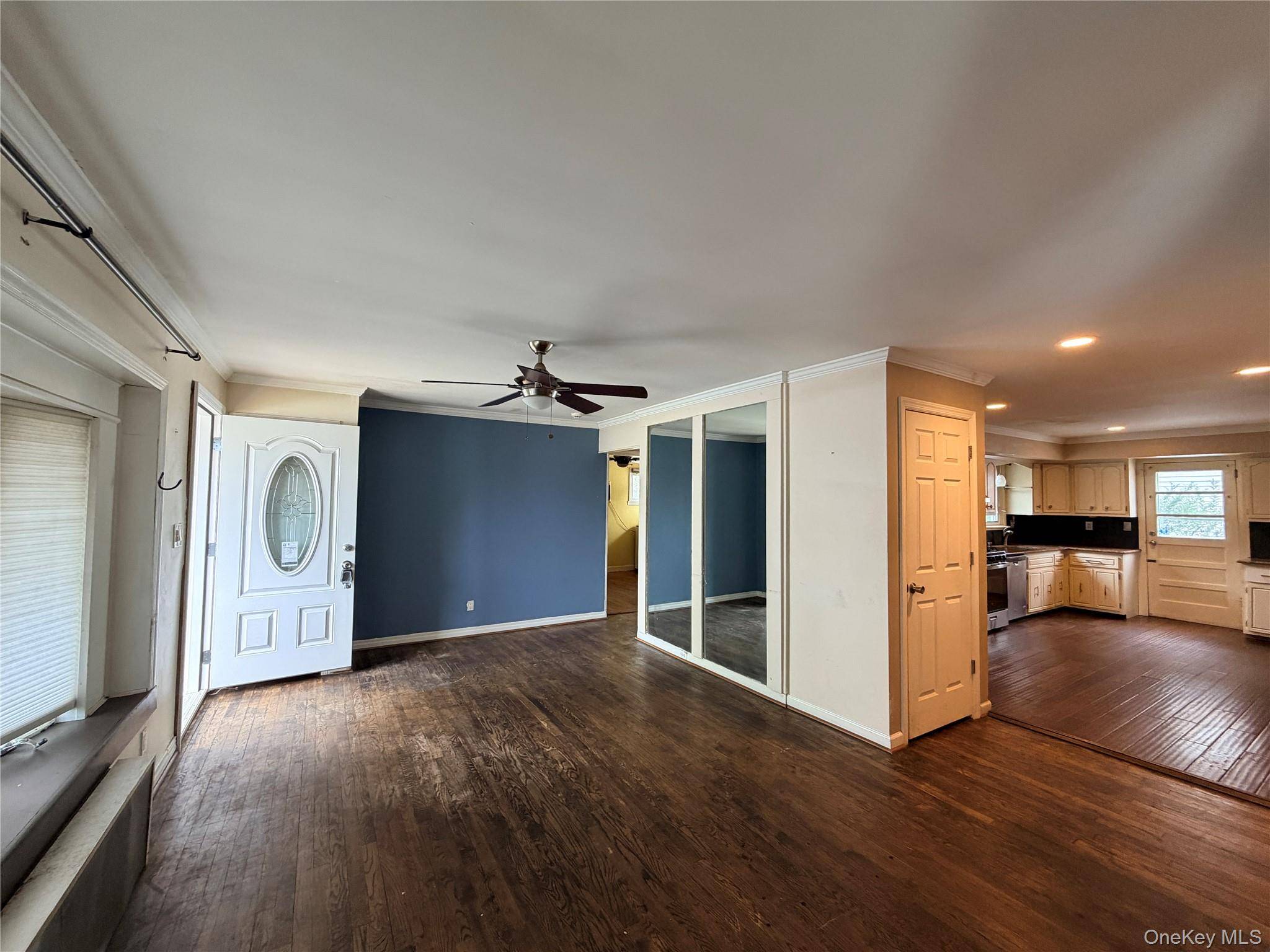 Casa de 4 Dormitorios en Venta en Lindenhurst - Nueva York - EE. UU. - 6