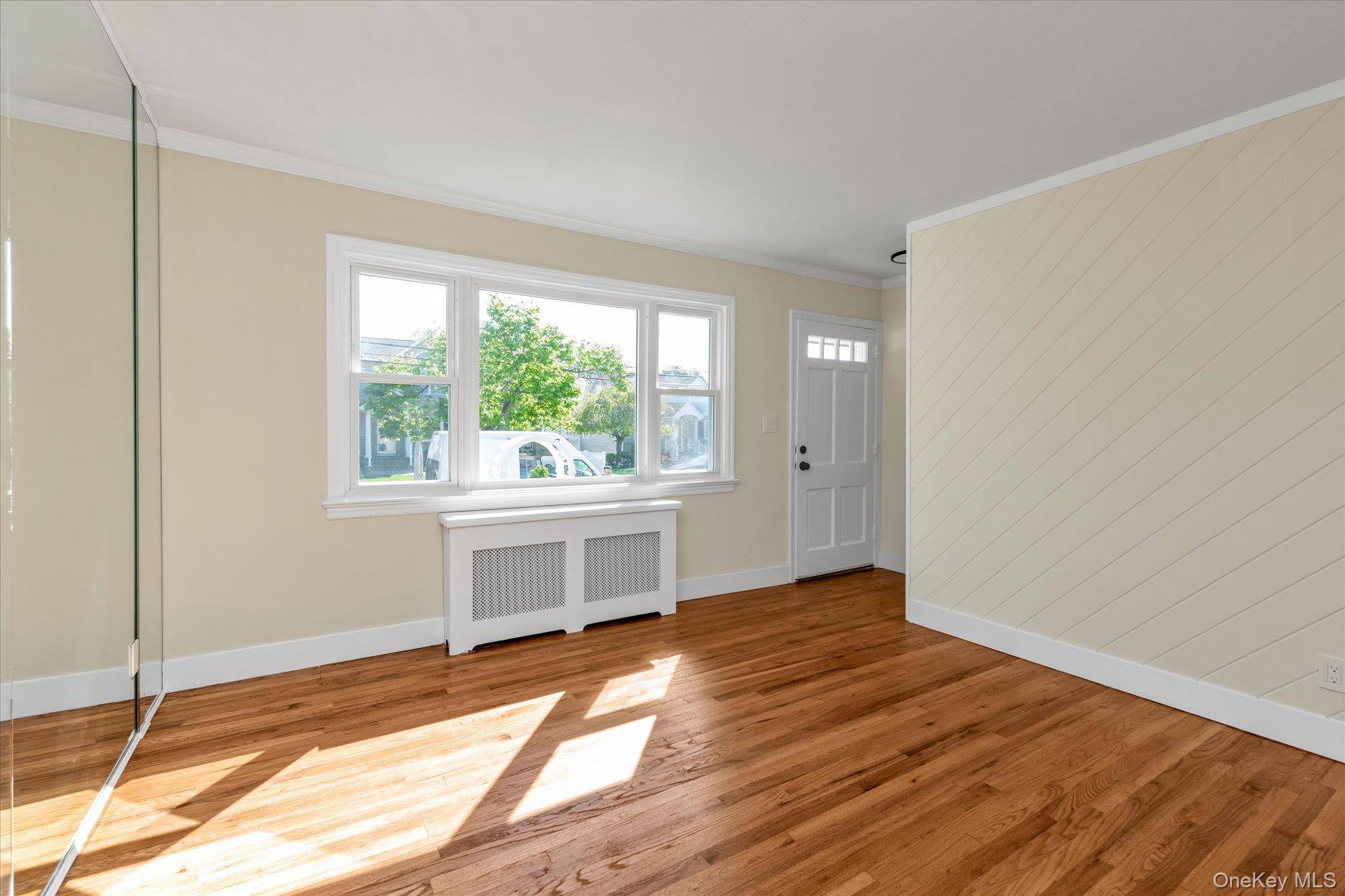Casa com 4 Quartos à Venda em Lindenhurst - Nova Iorque - EUA - 4