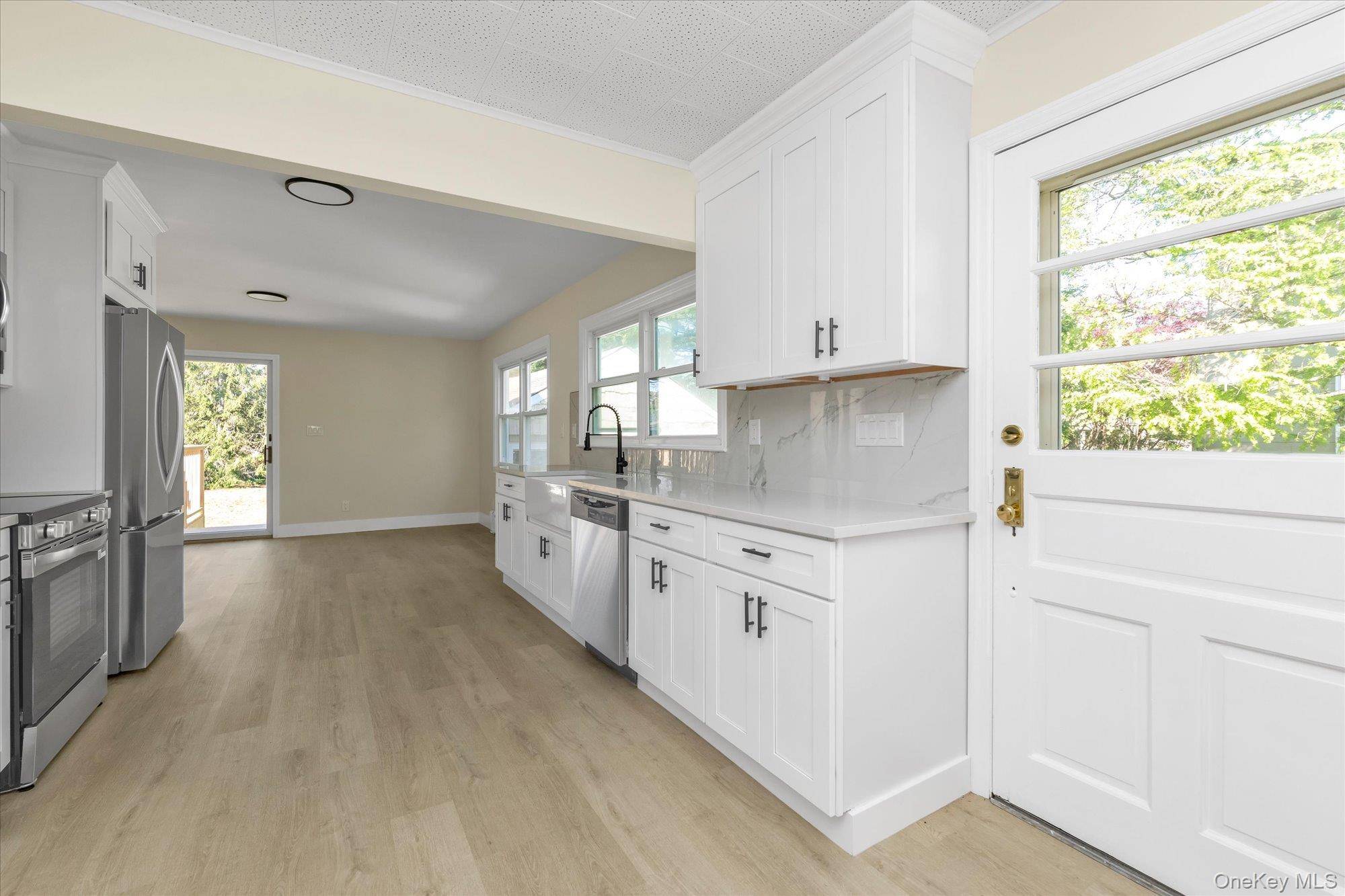 Casa com 4 Quartos à Venda em Lindenhurst - Nova Iorque - EUA - 8
