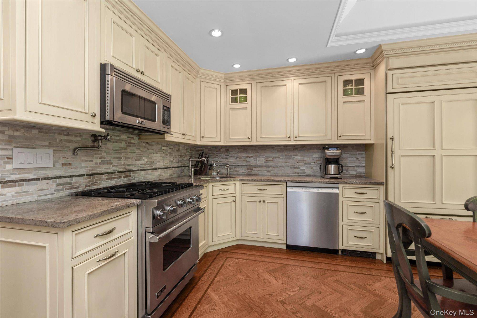 Casa de 4 Dormitorios en Venta en Locust Valley - Nueva York - EE. UU. - 8