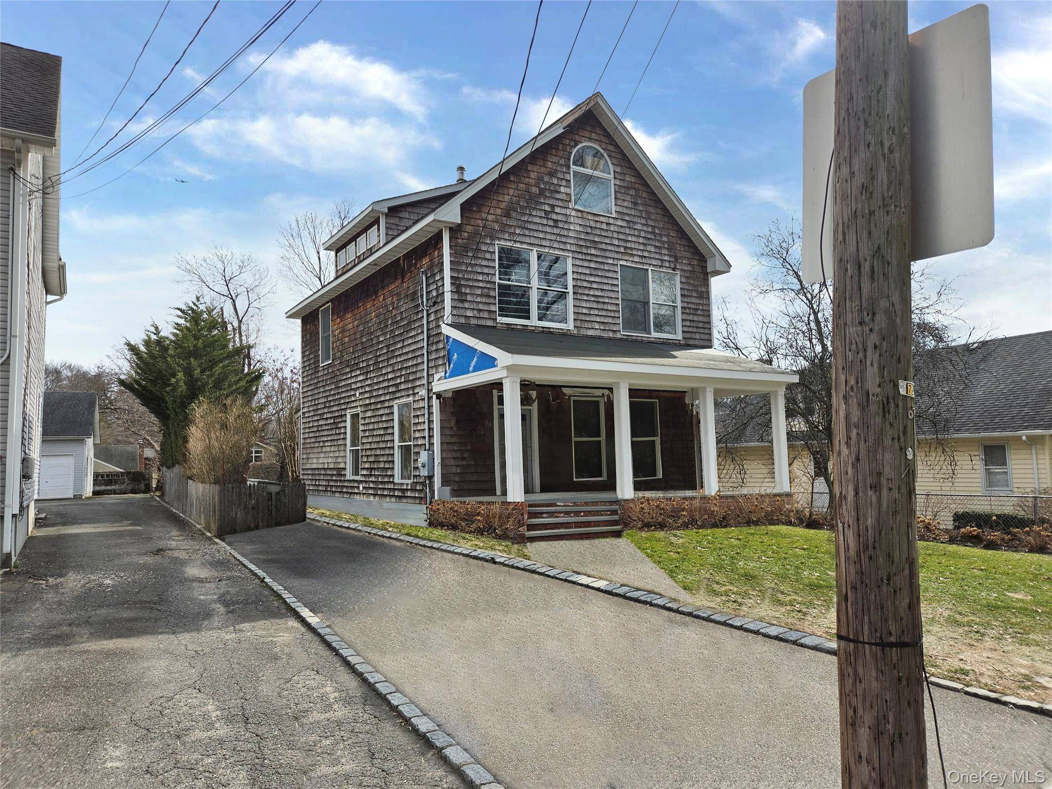 Casa de 4 Dormitorios en Venta en Locust Valley - Nueva York - EE. UU. - 2
