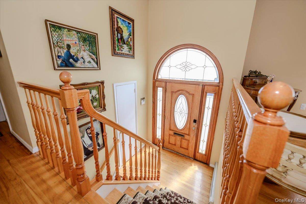 4 Bedroom Home for Sale in Long Beach - New York - USA - 2